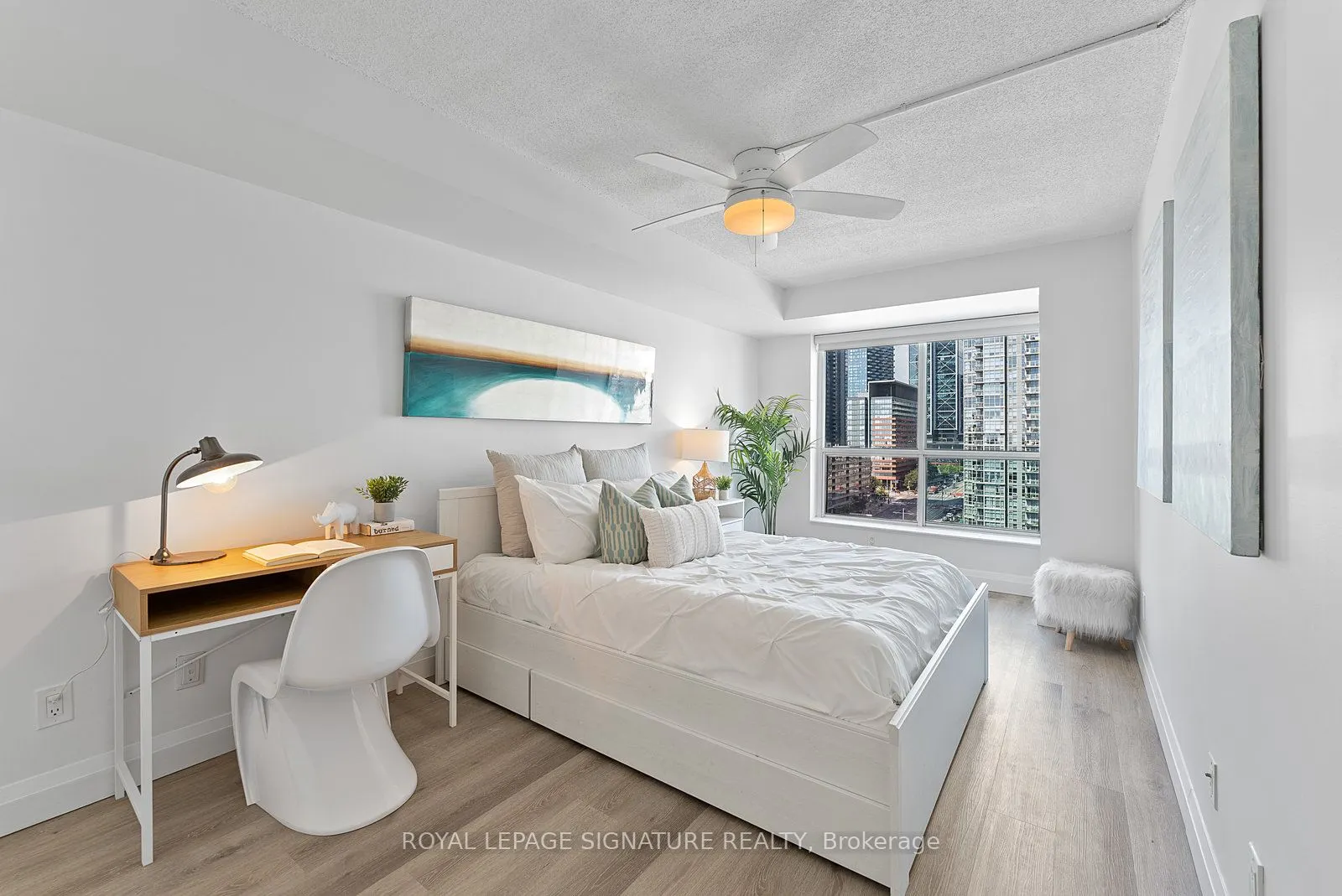 410 Queens Quay W, #1407