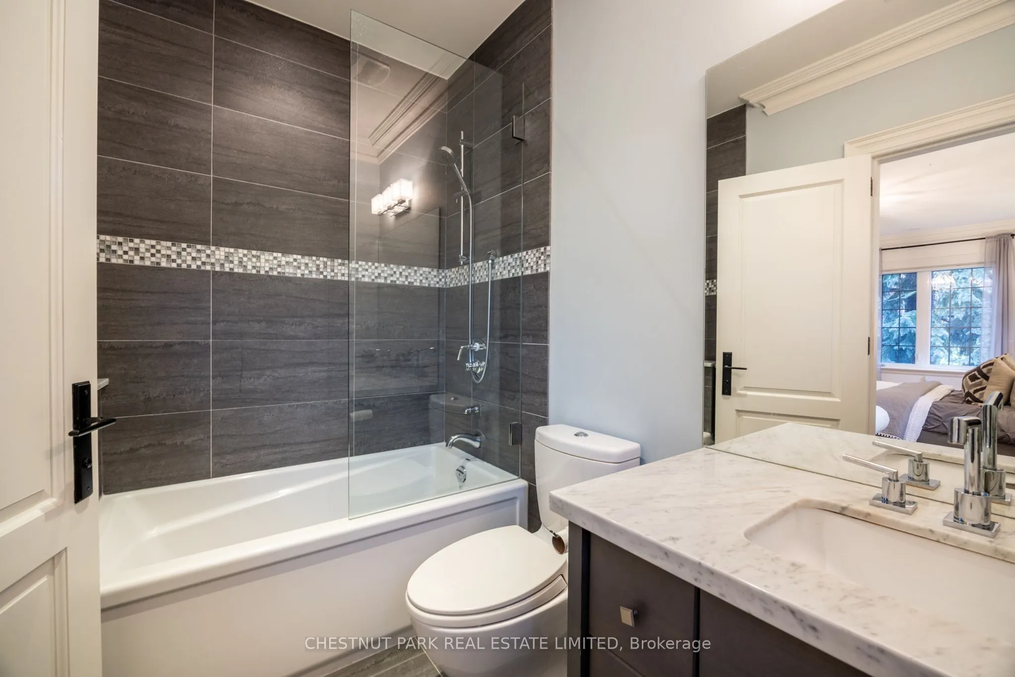 102 Mildenhall Road