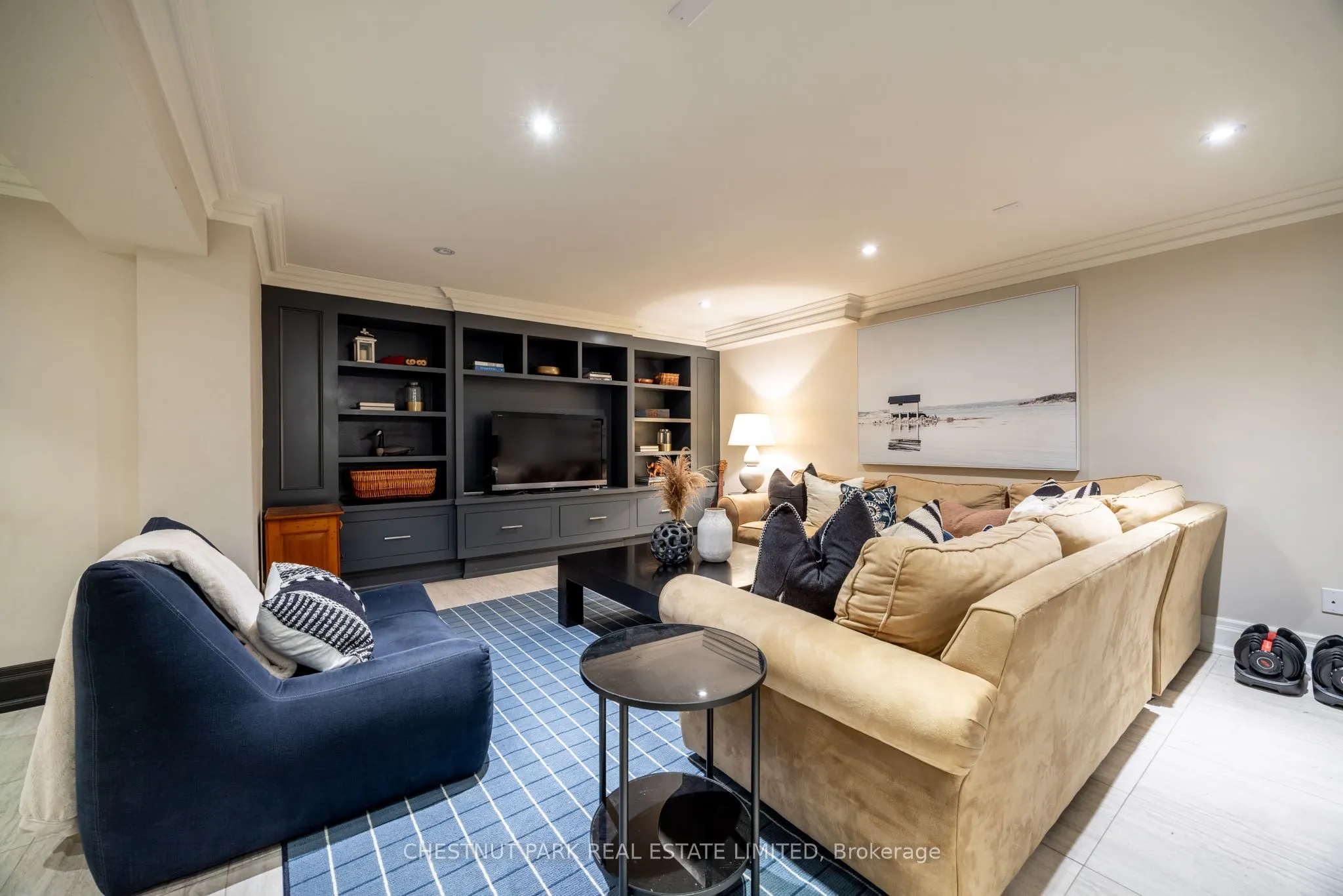 102 Mildenhall Road