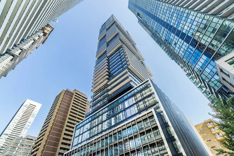 55 Charles Street E, #1706