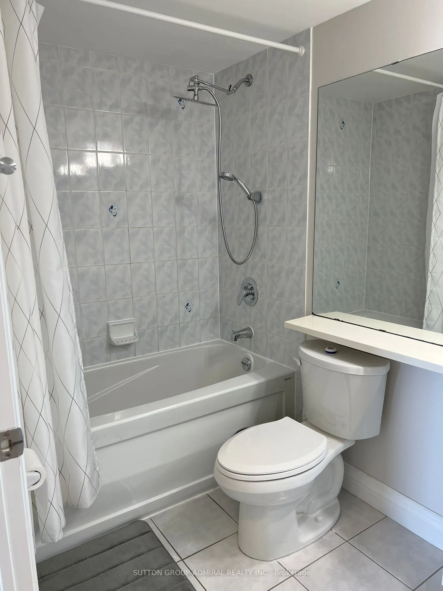 188 Doris Avenue, #1818