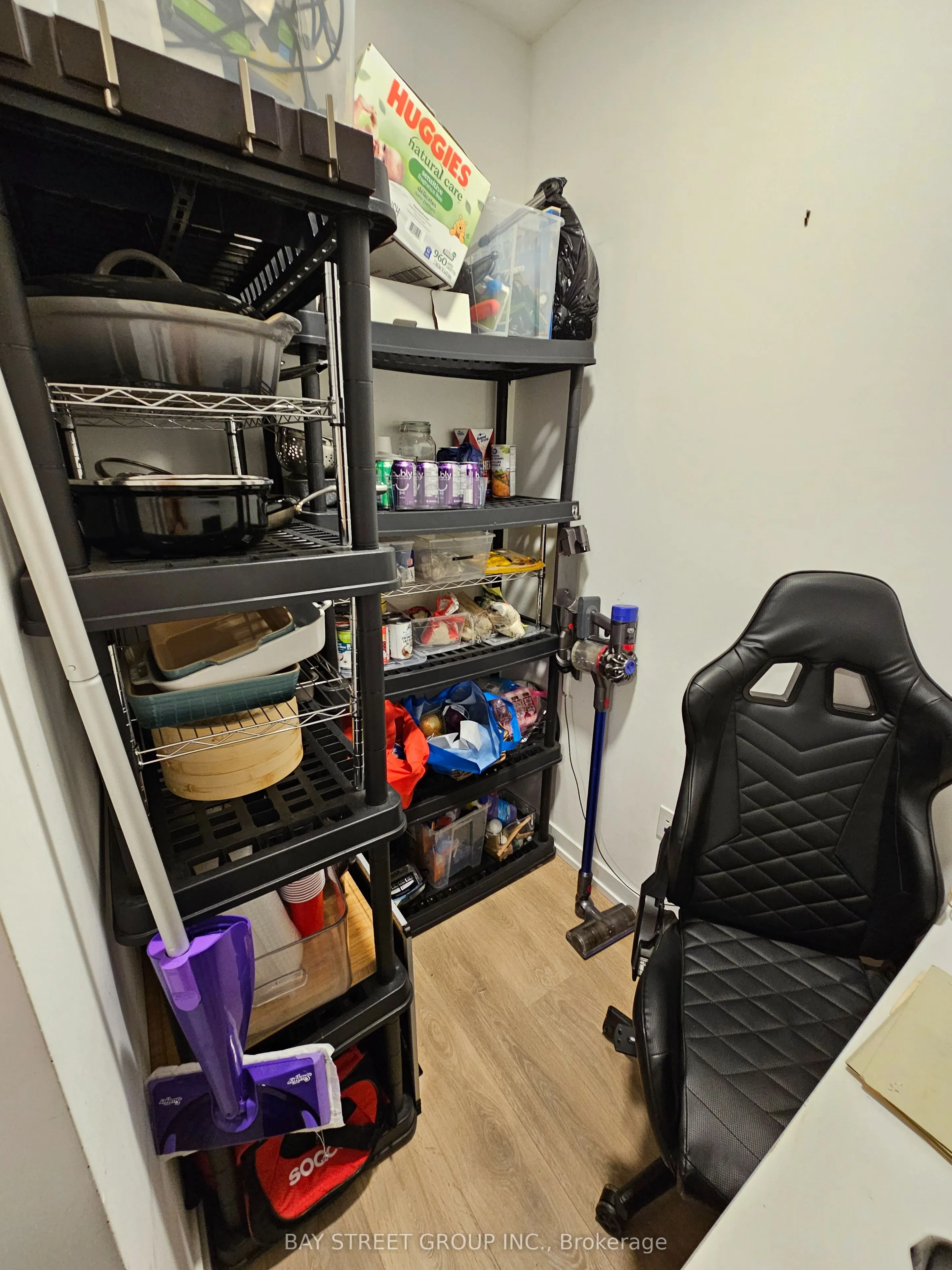 225 sumach Street, #2808