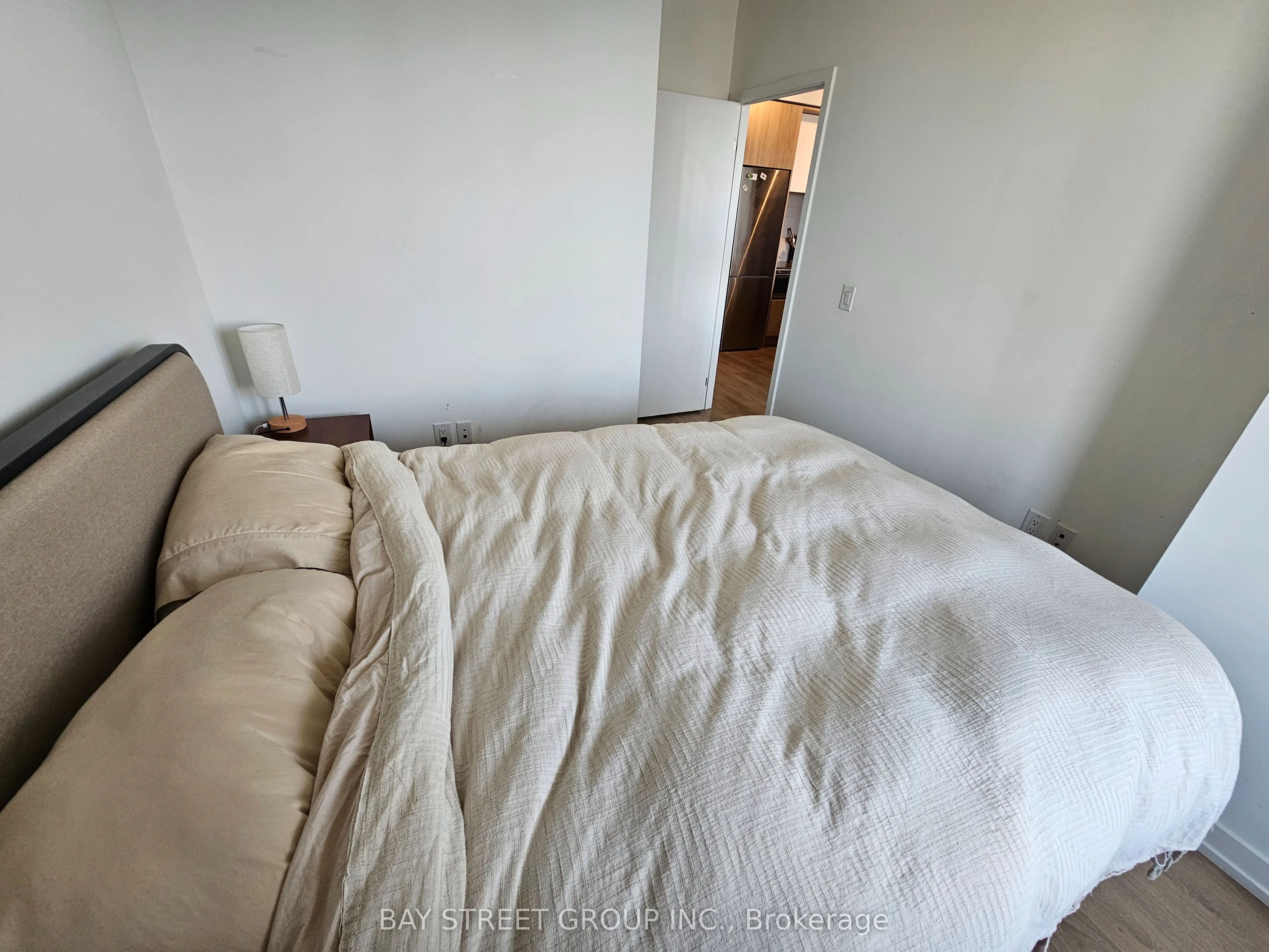 225 sumach Street, #2808