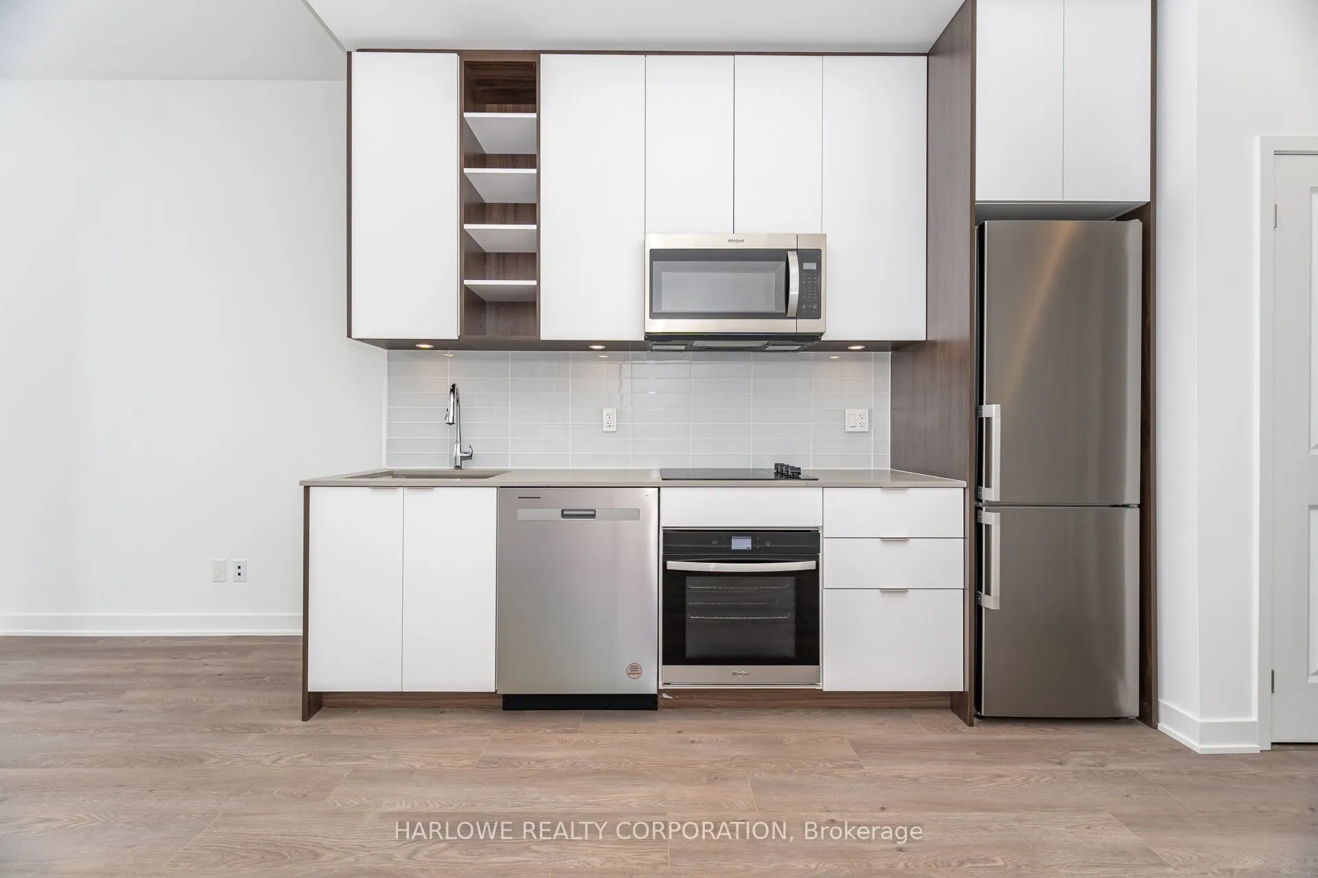 543 Richmond Street W, #LPH01