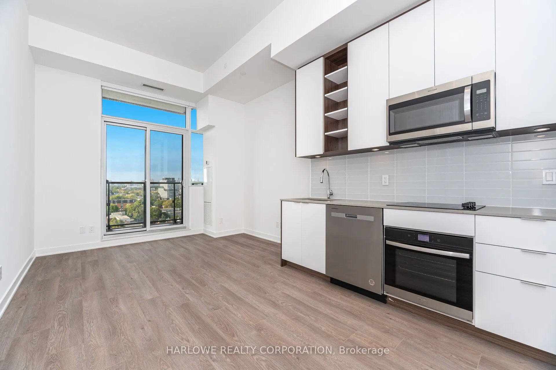 543 Richmond Street W, #LPH01