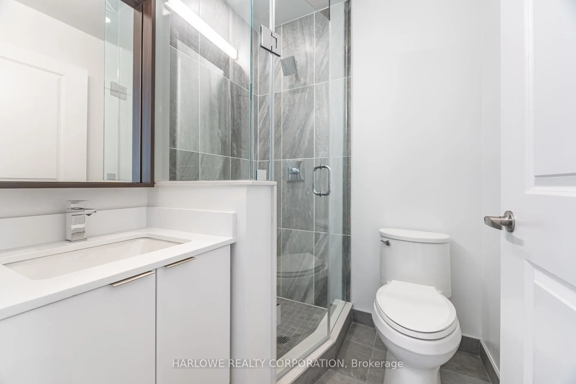 543 Richmond Street W, #LPH01