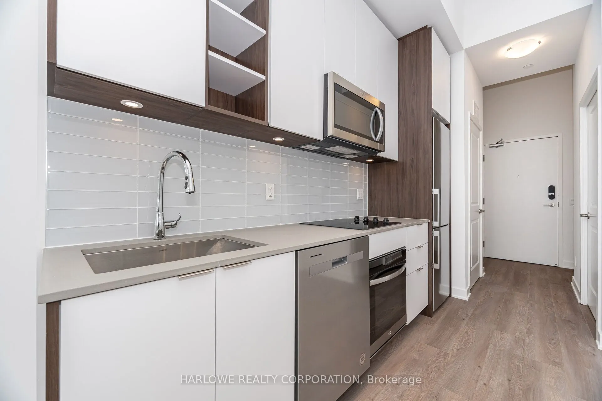 543 Richmond Street W, #LPH01