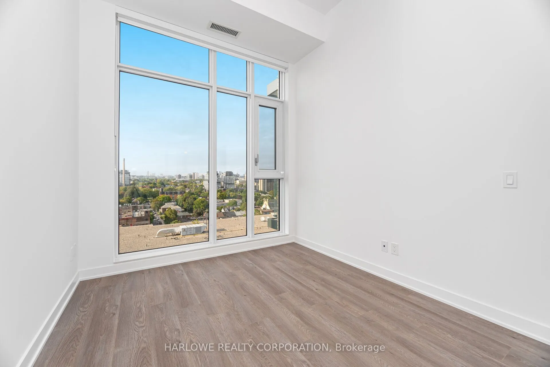543 Richmond Street W, #LPH01