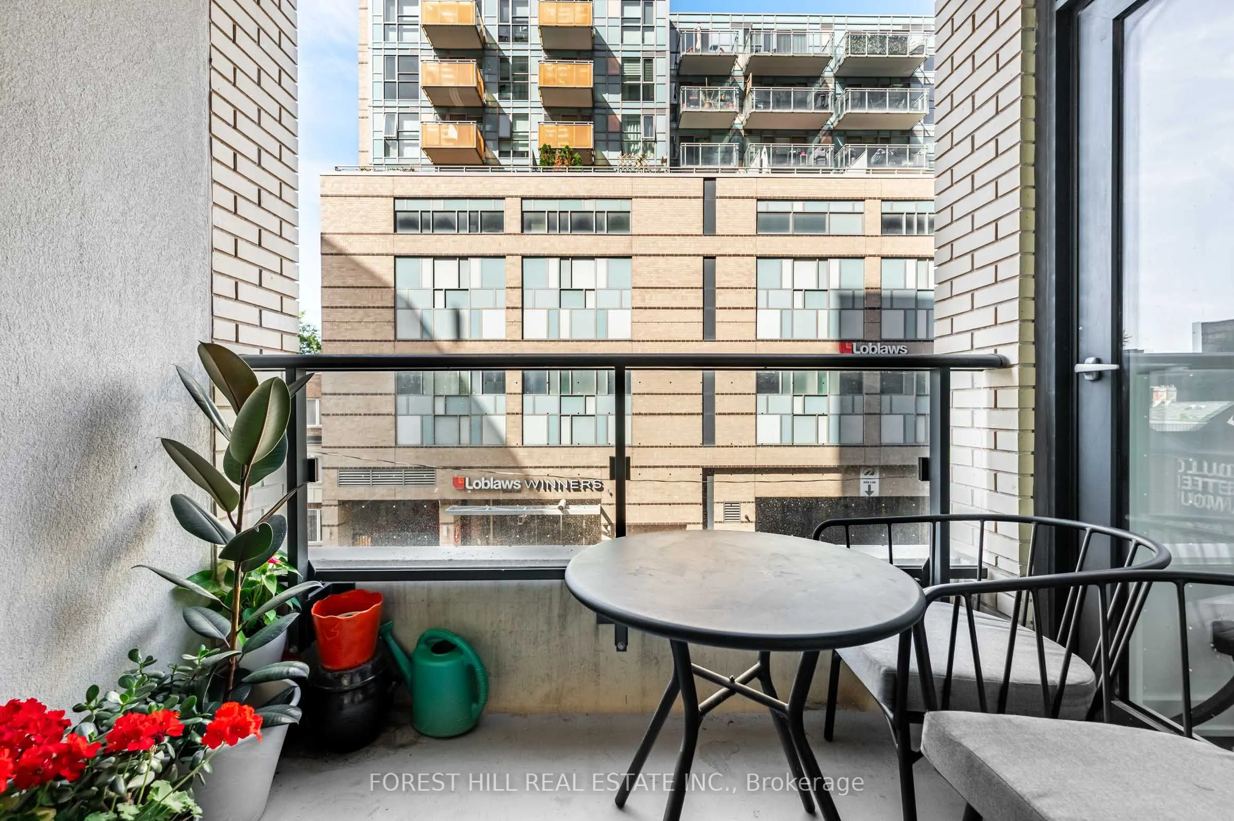 543 Richmond Street W, #301