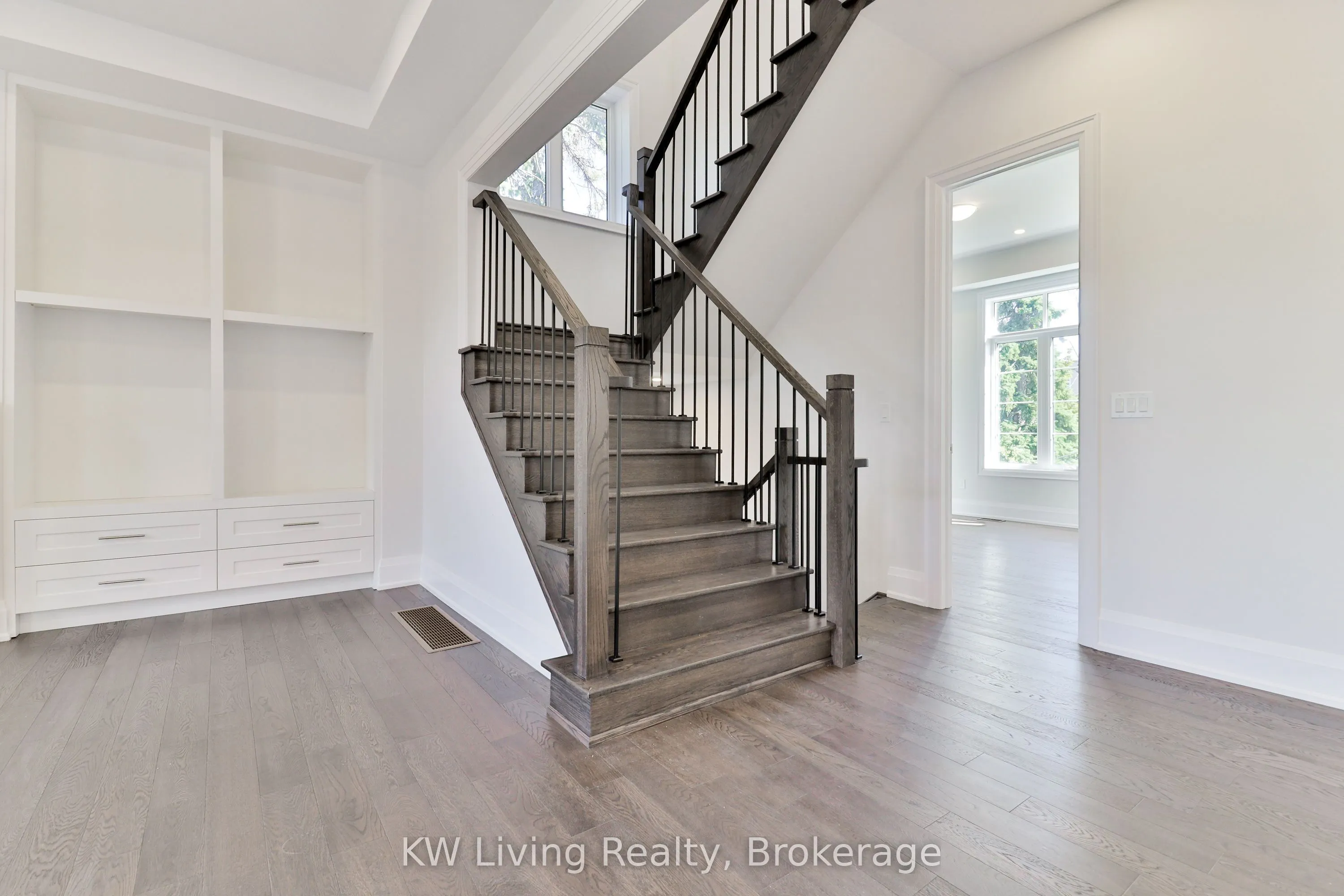 170 Cummer Avenue
