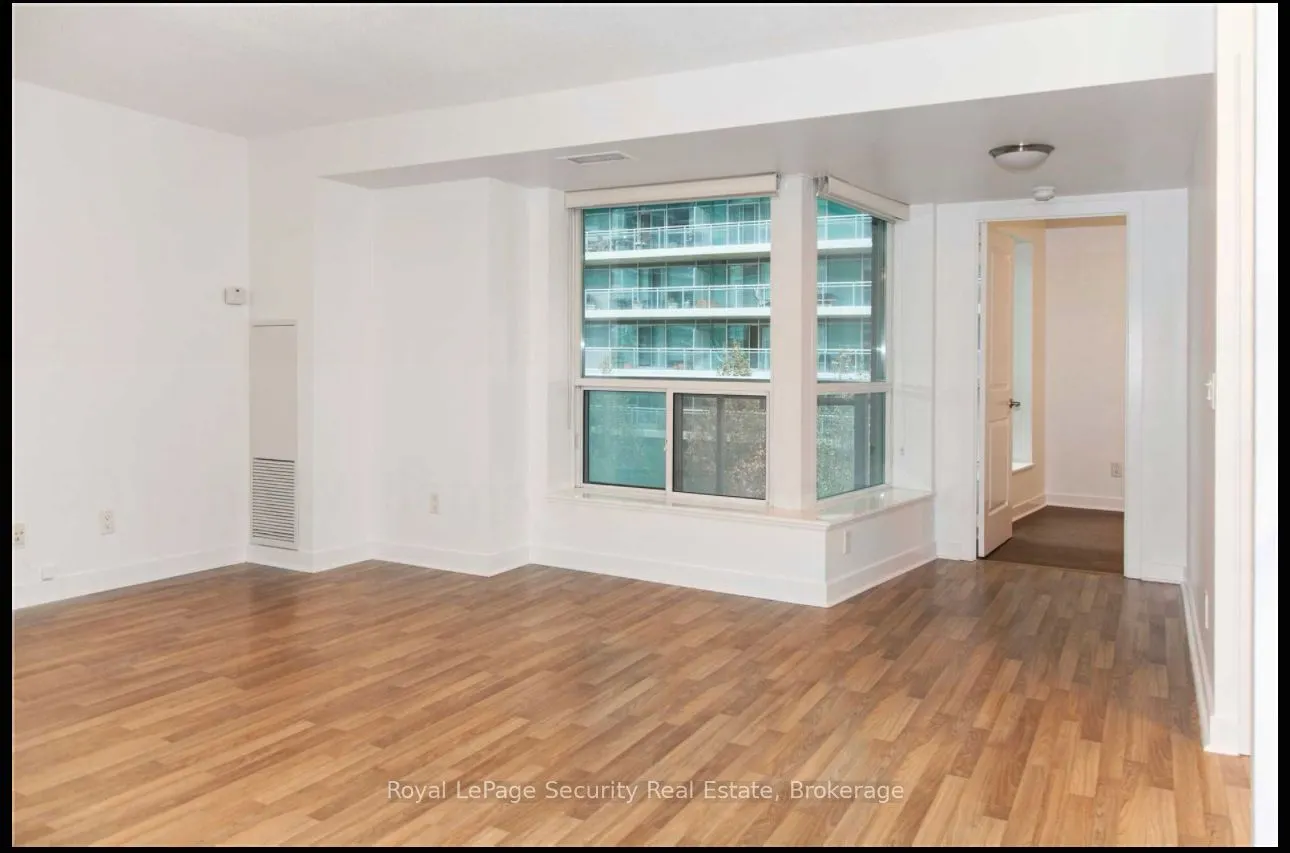 50 Lynn Williams Street, #301