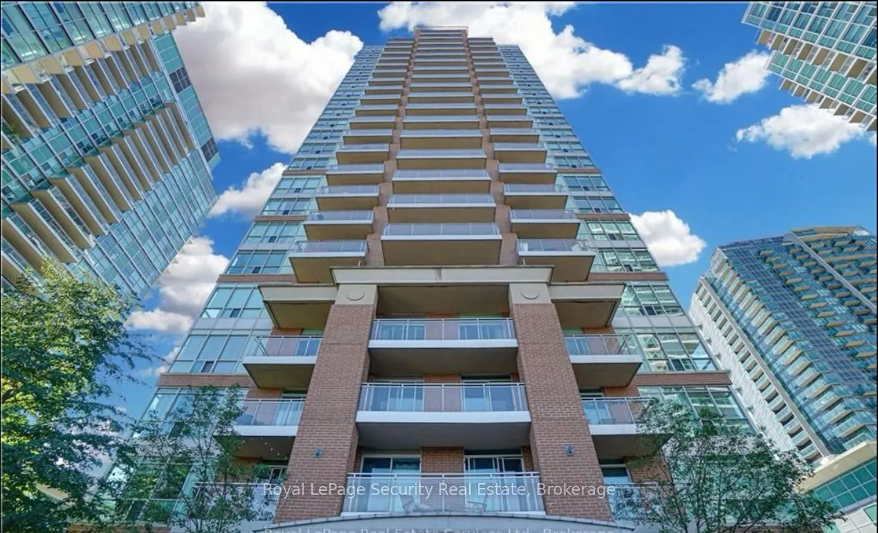 50 Lynn Williams Street, #301