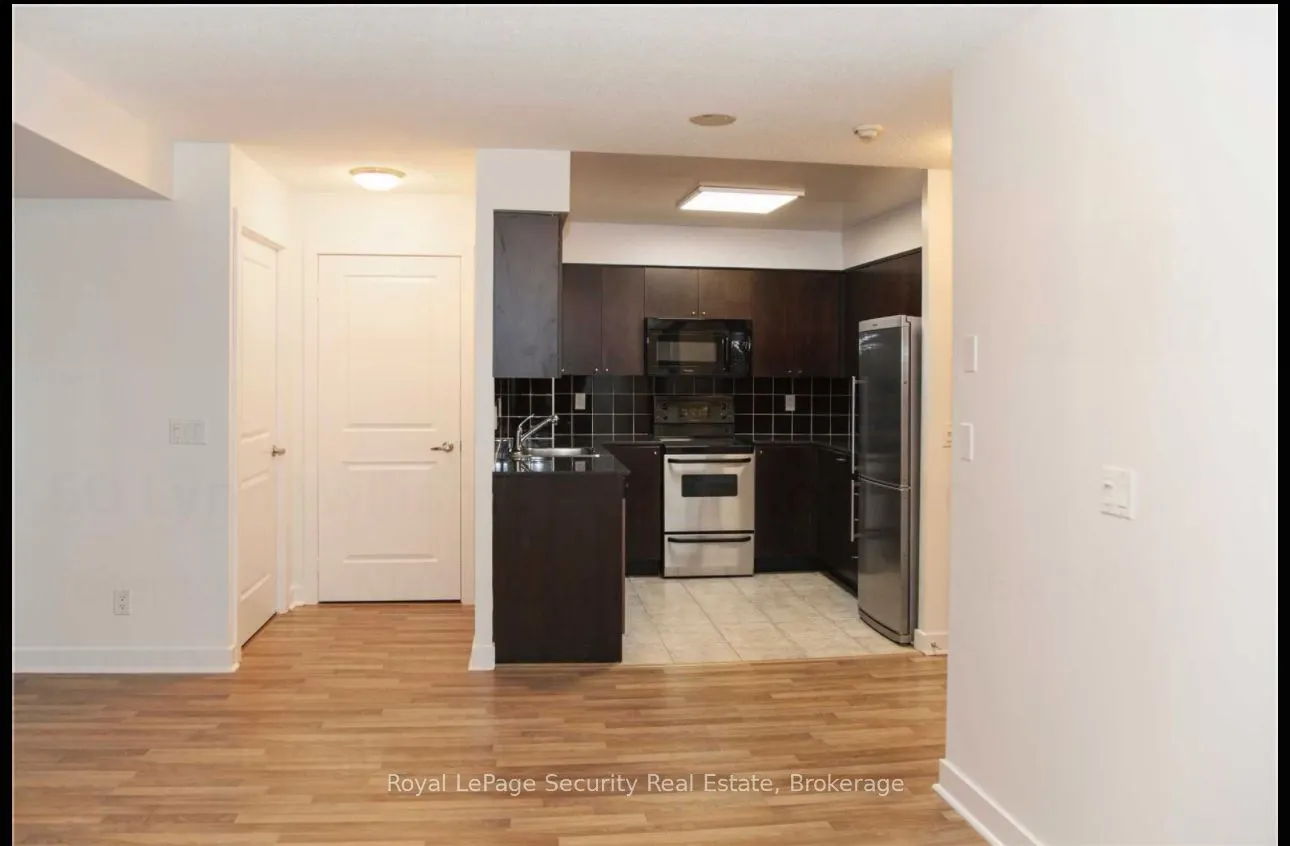 50 Lynn Williams Street, #301
