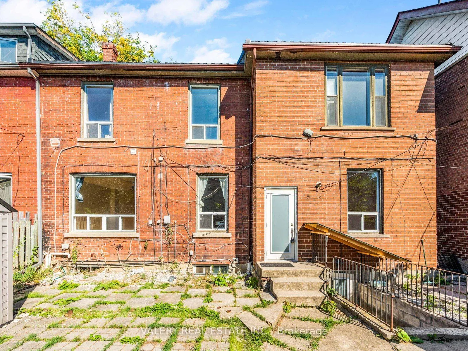 7 Ellsworth Avenue