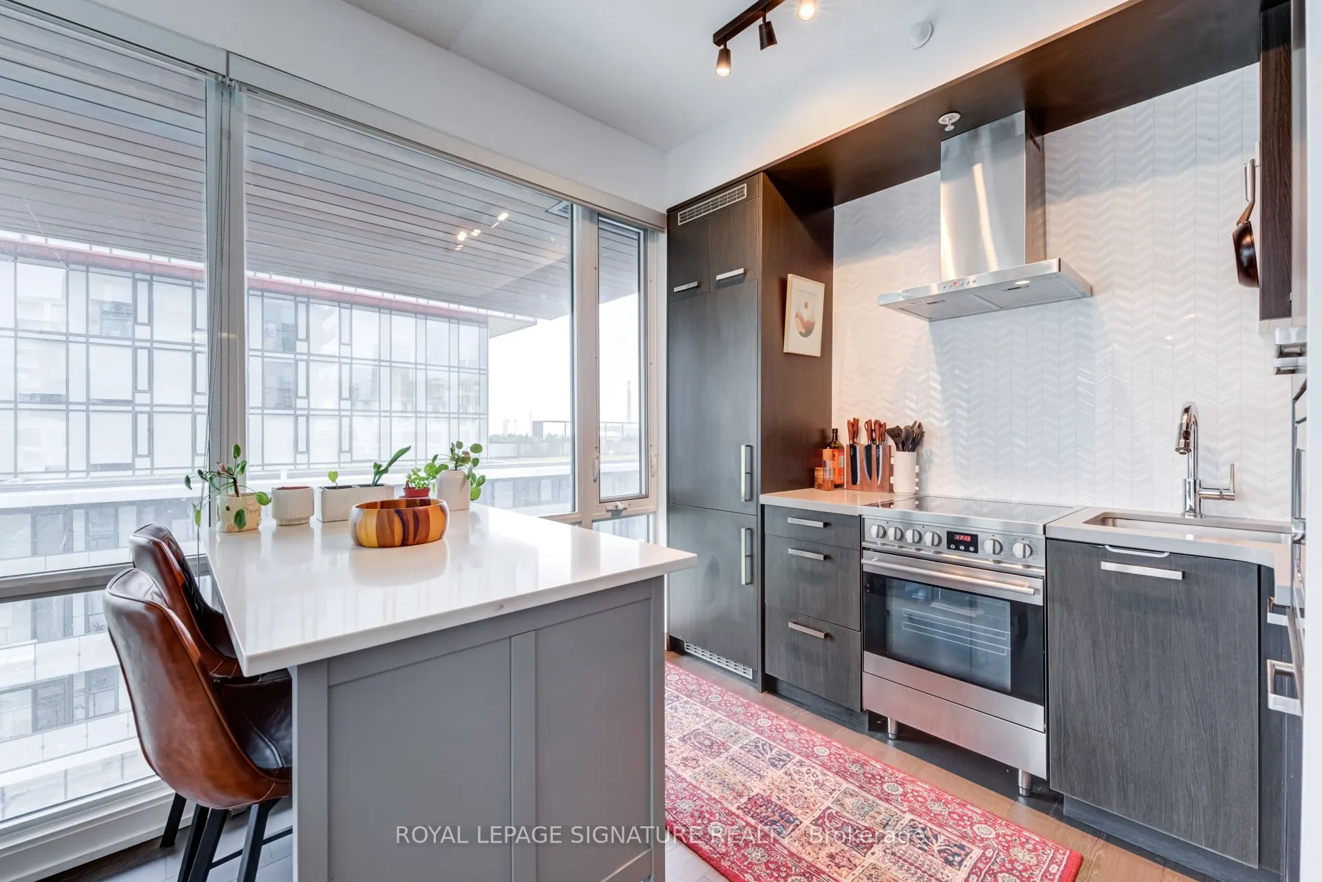 455 Front Street E, #N609