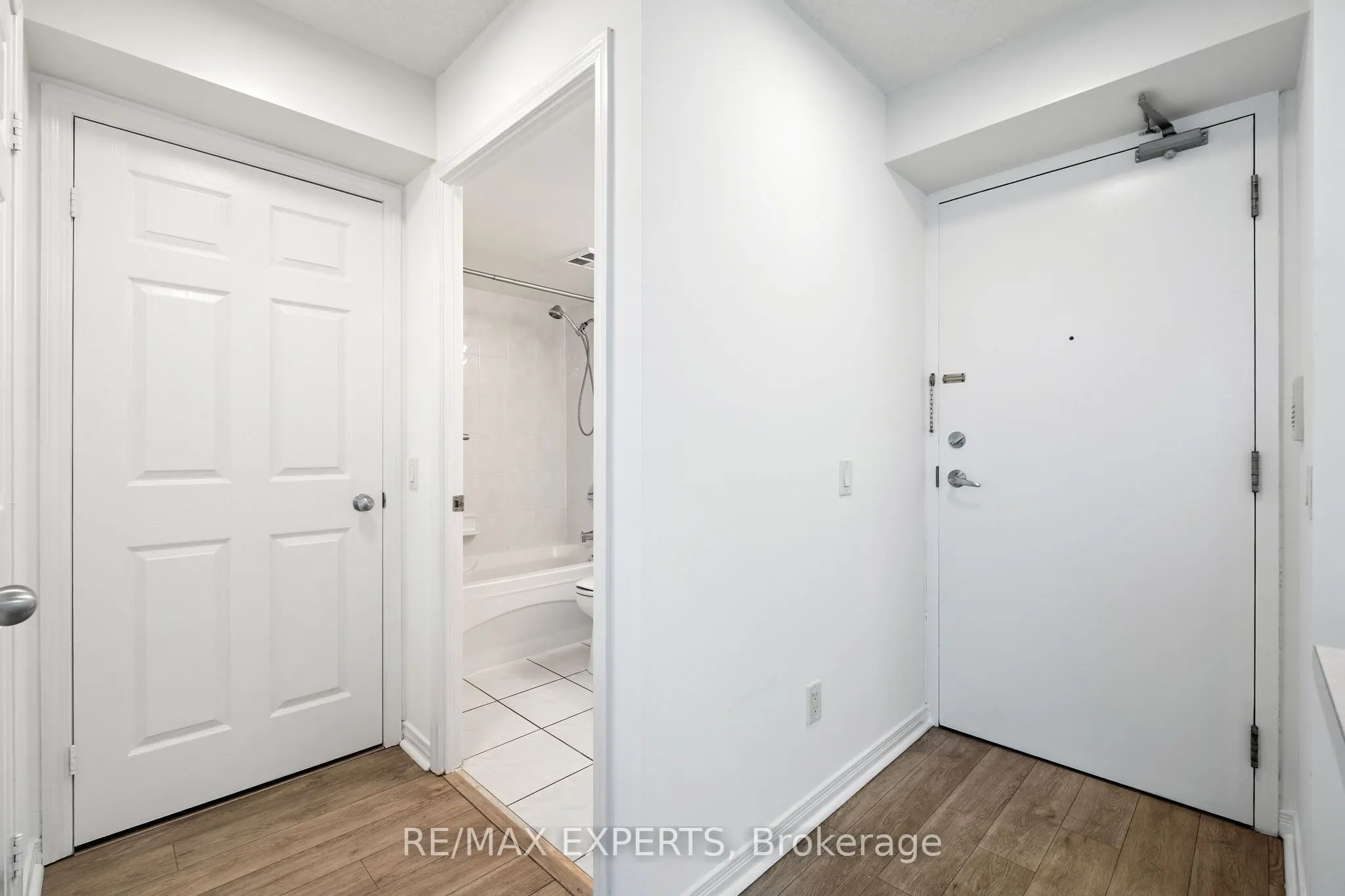 155 Beecroft Road, #2908