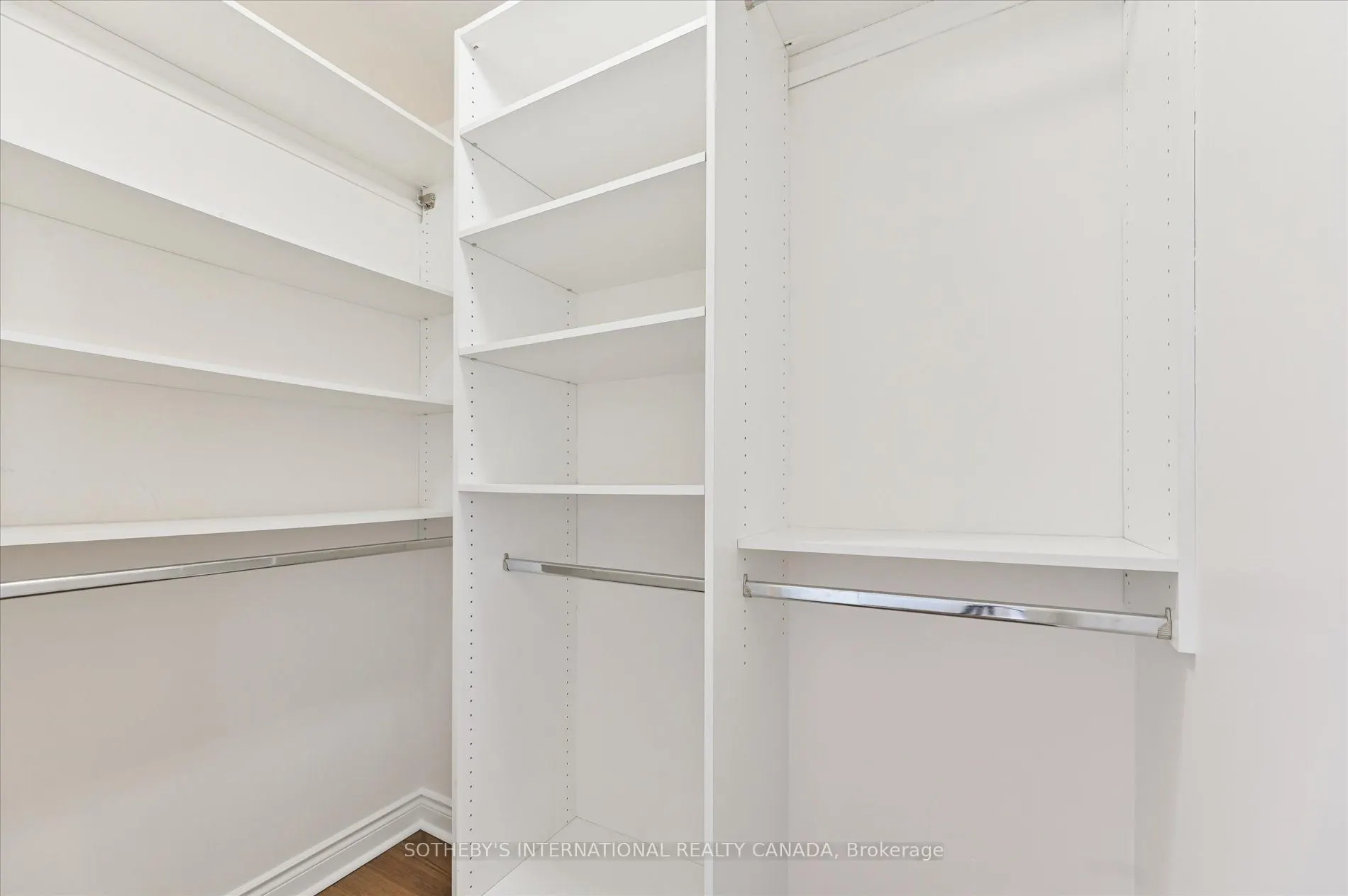 10 Delisle Avenue, #1101
