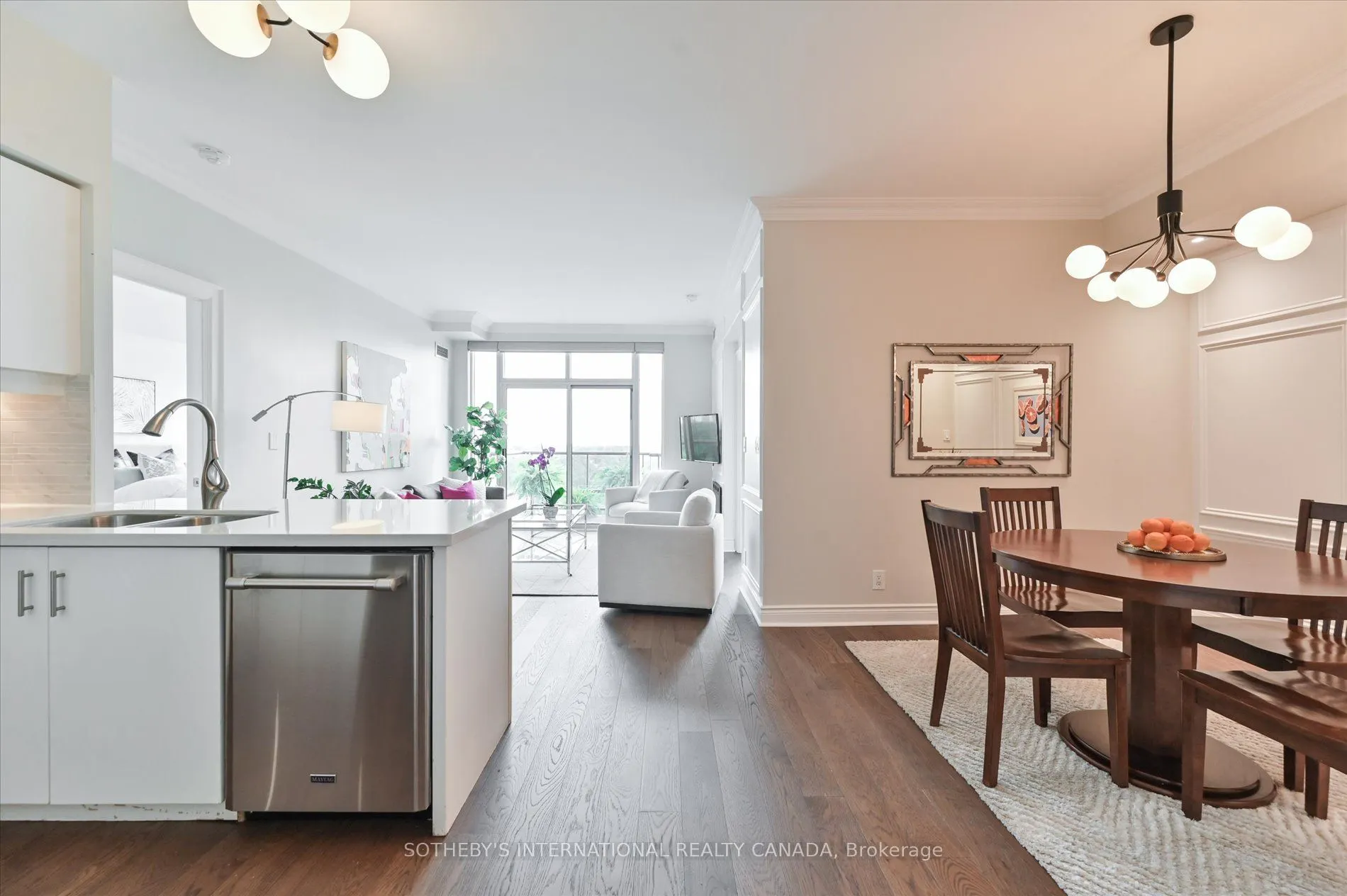 10 Delisle Avenue, #1101