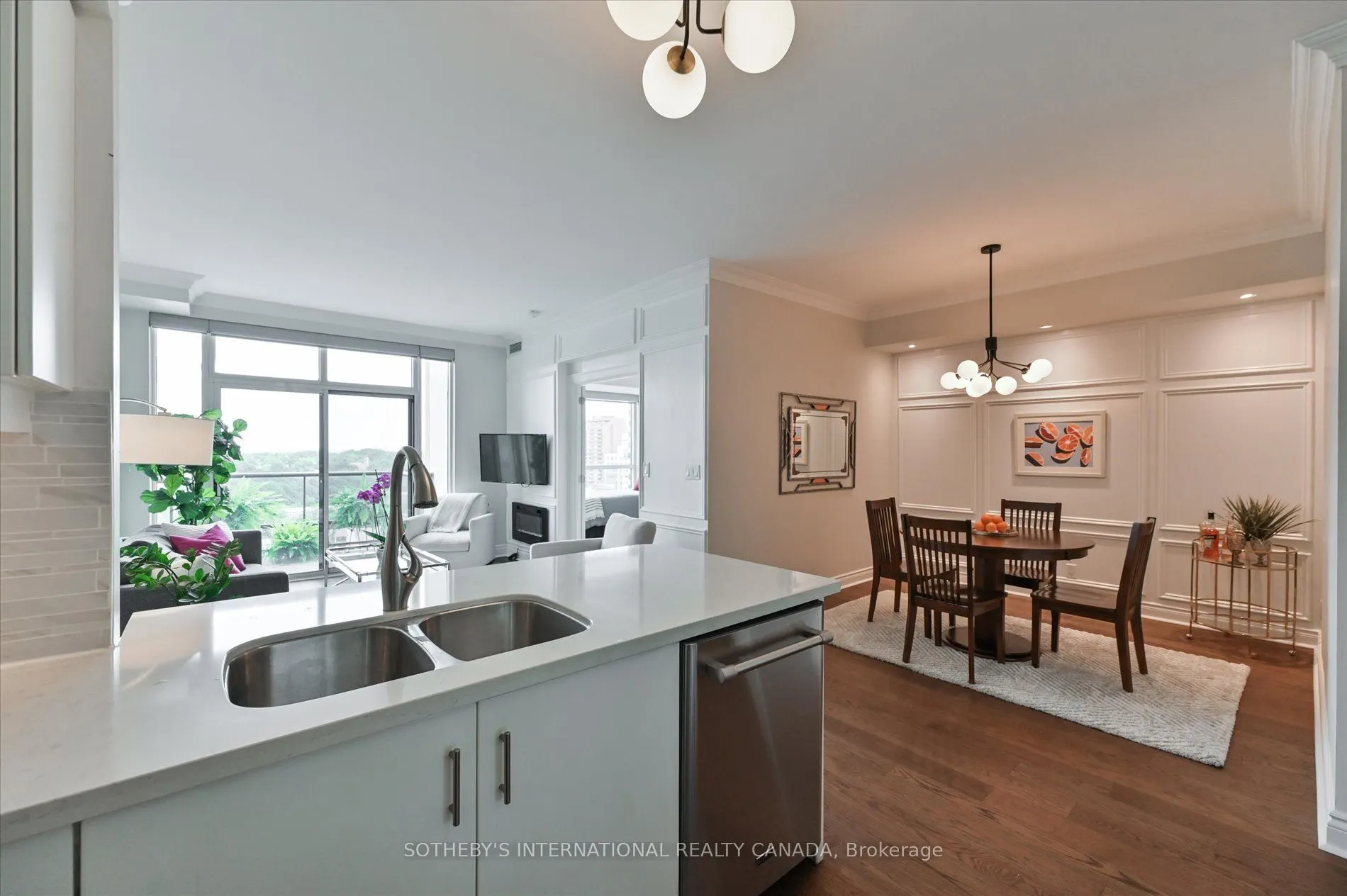 10 Delisle Avenue, #1101