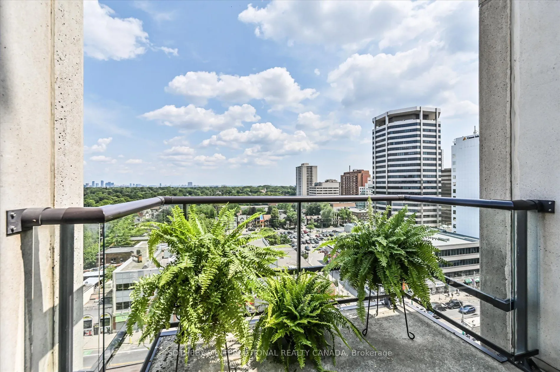 10 Delisle Avenue, #1101
