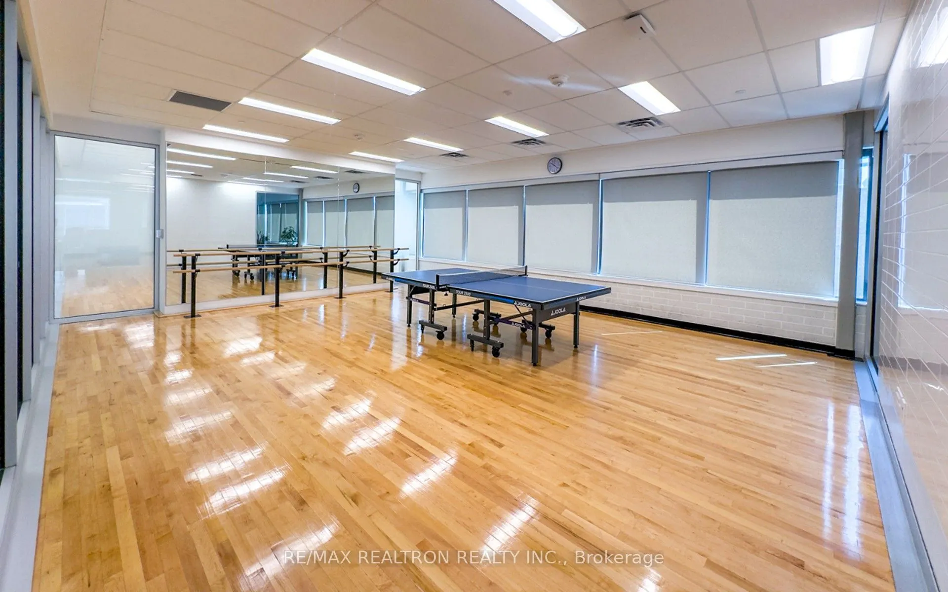 28 Freeland Street, #1802