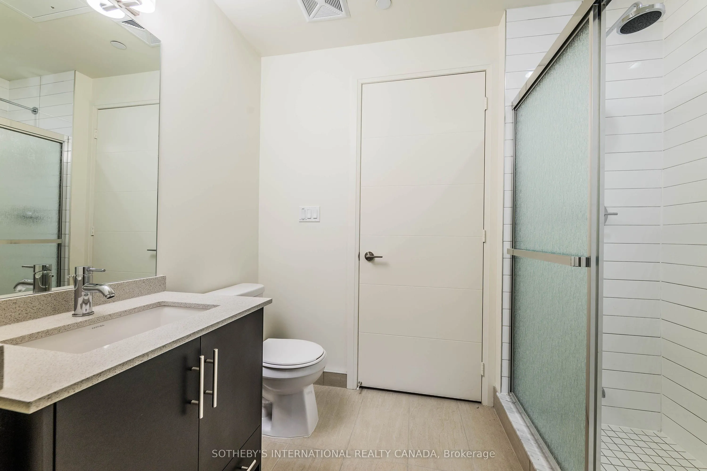 460 Adelaide Street E, #810