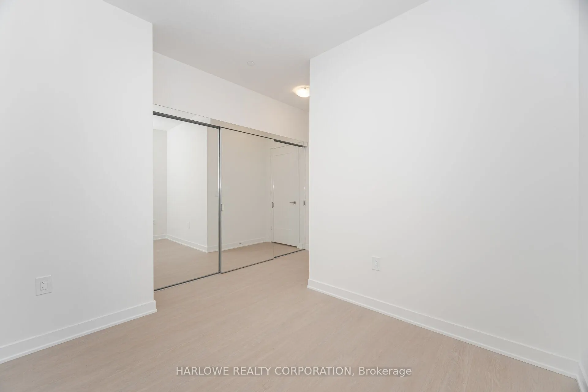 60 Princess Street, #105 Se