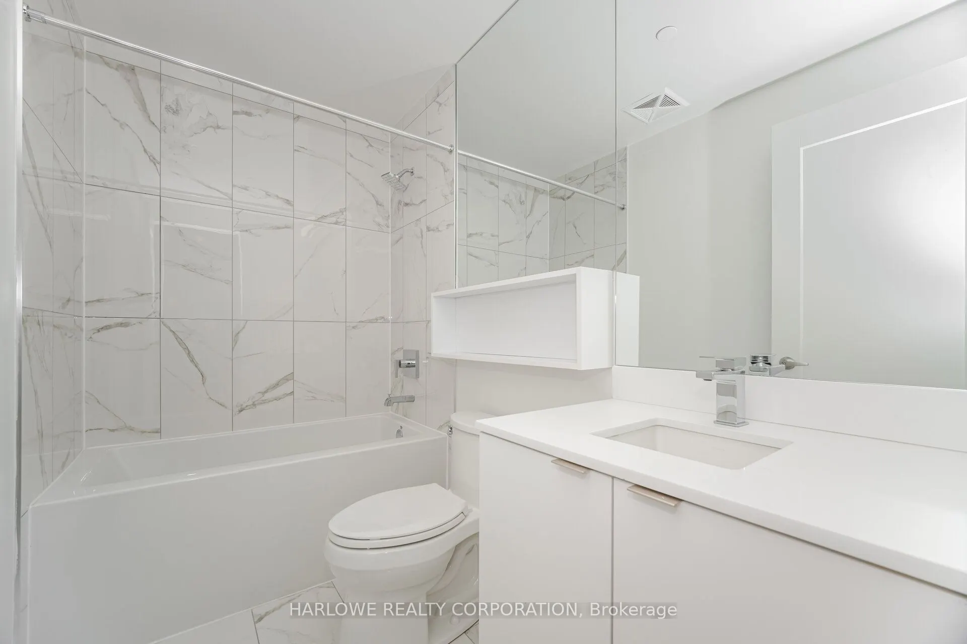 60 Princess Street, #105 Se