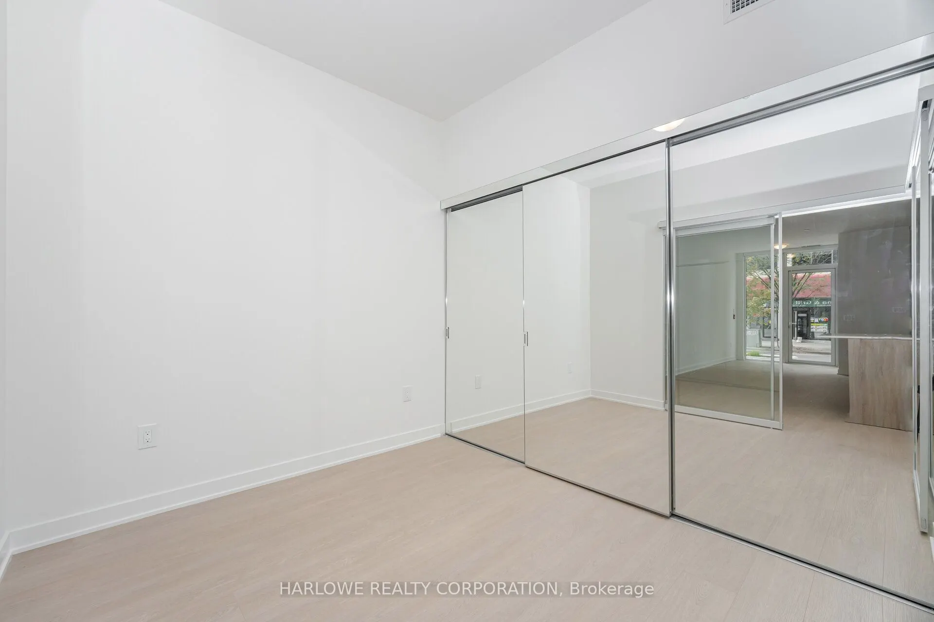 60 Princess Street, #105 Se