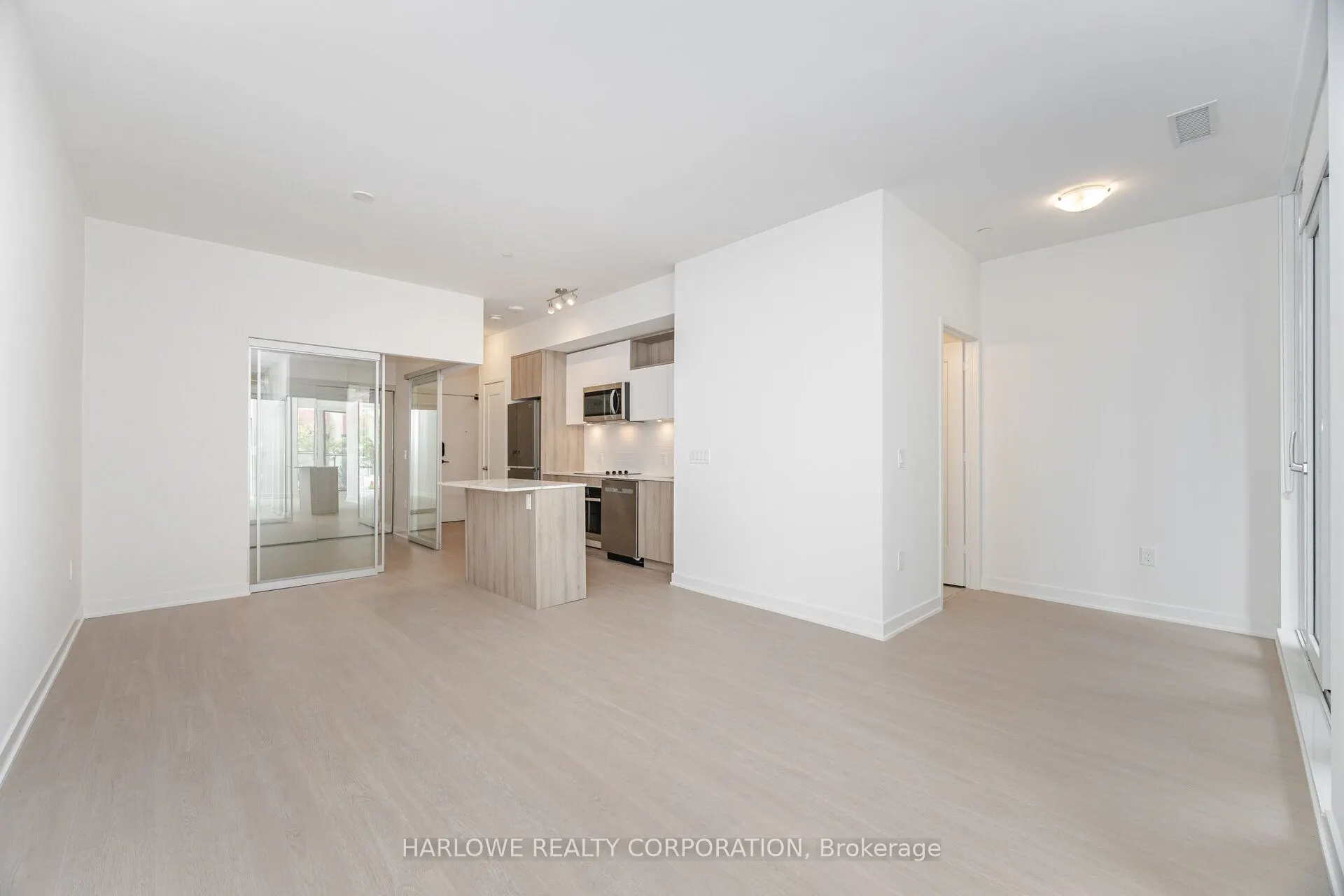 60 Princess Street, #105 Se