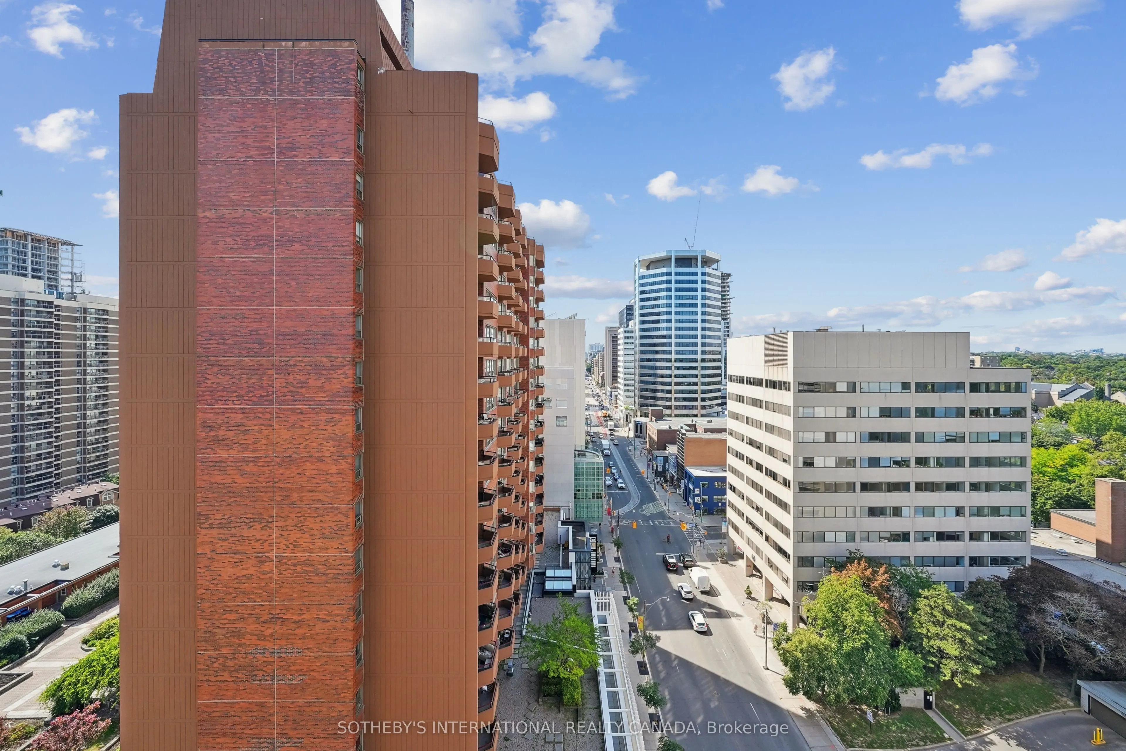 38 Avoca Avenue, #LPH08