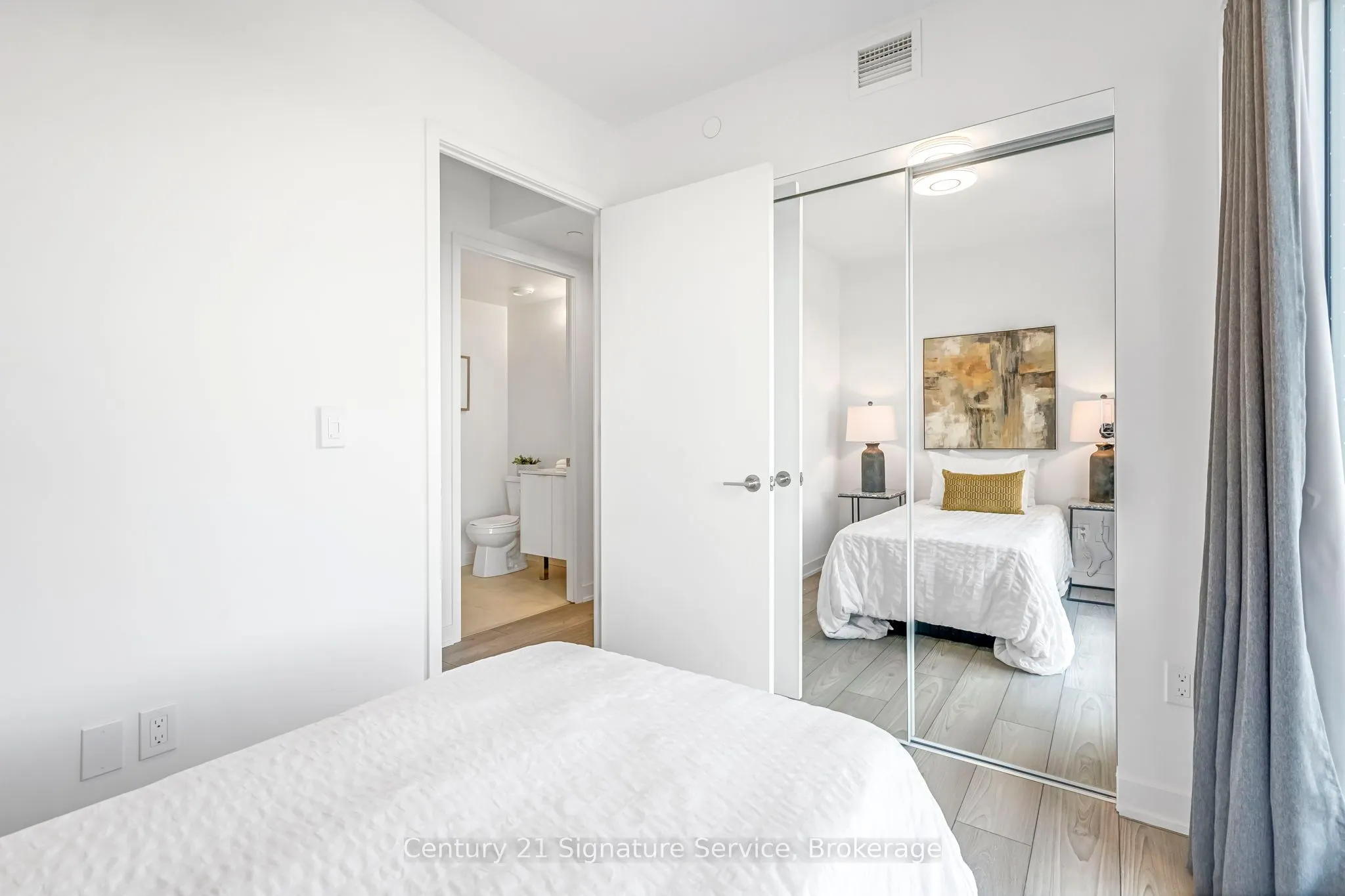 8 Tippett Road, #803