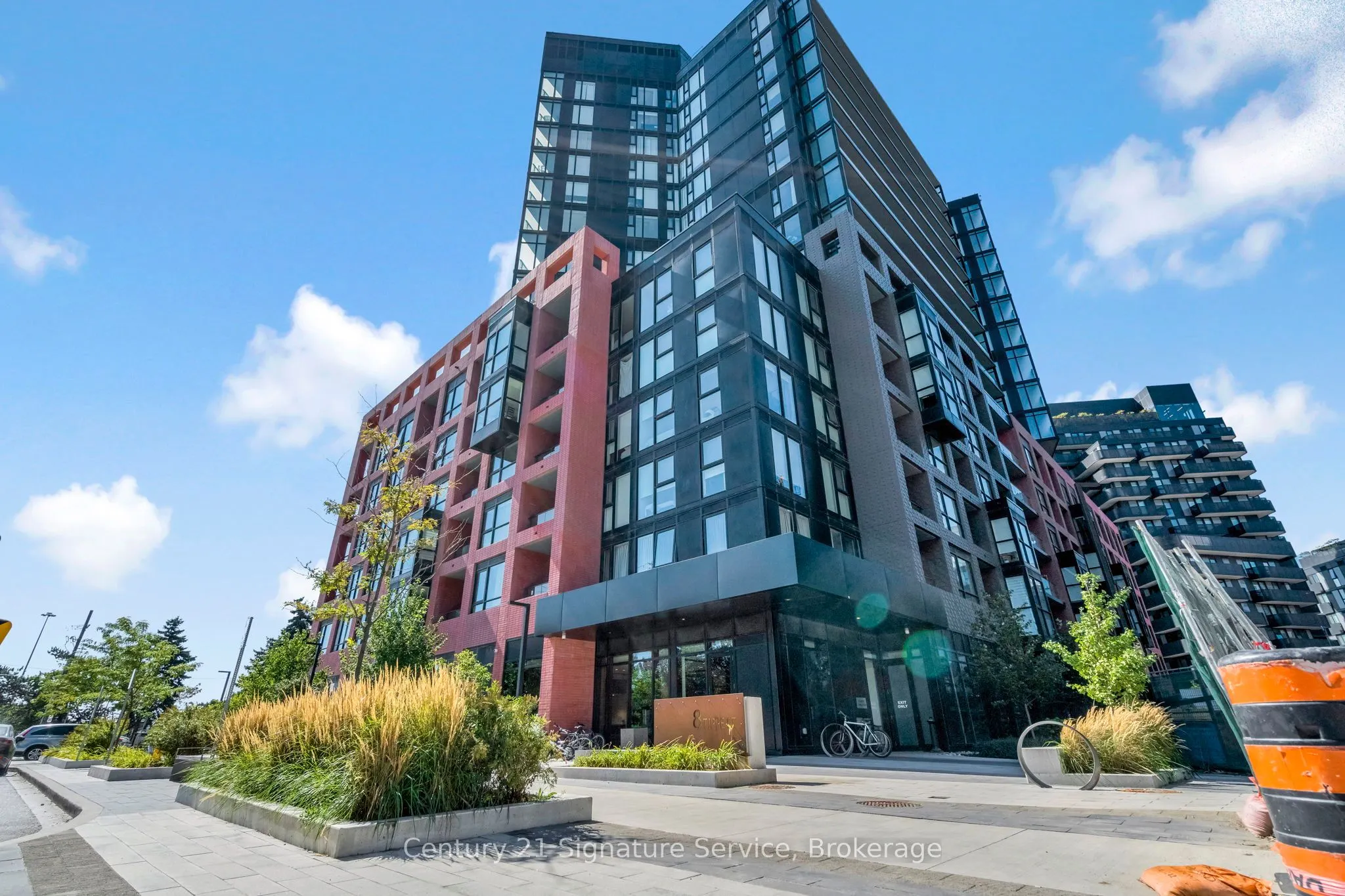 8 Tippett Road, #803
