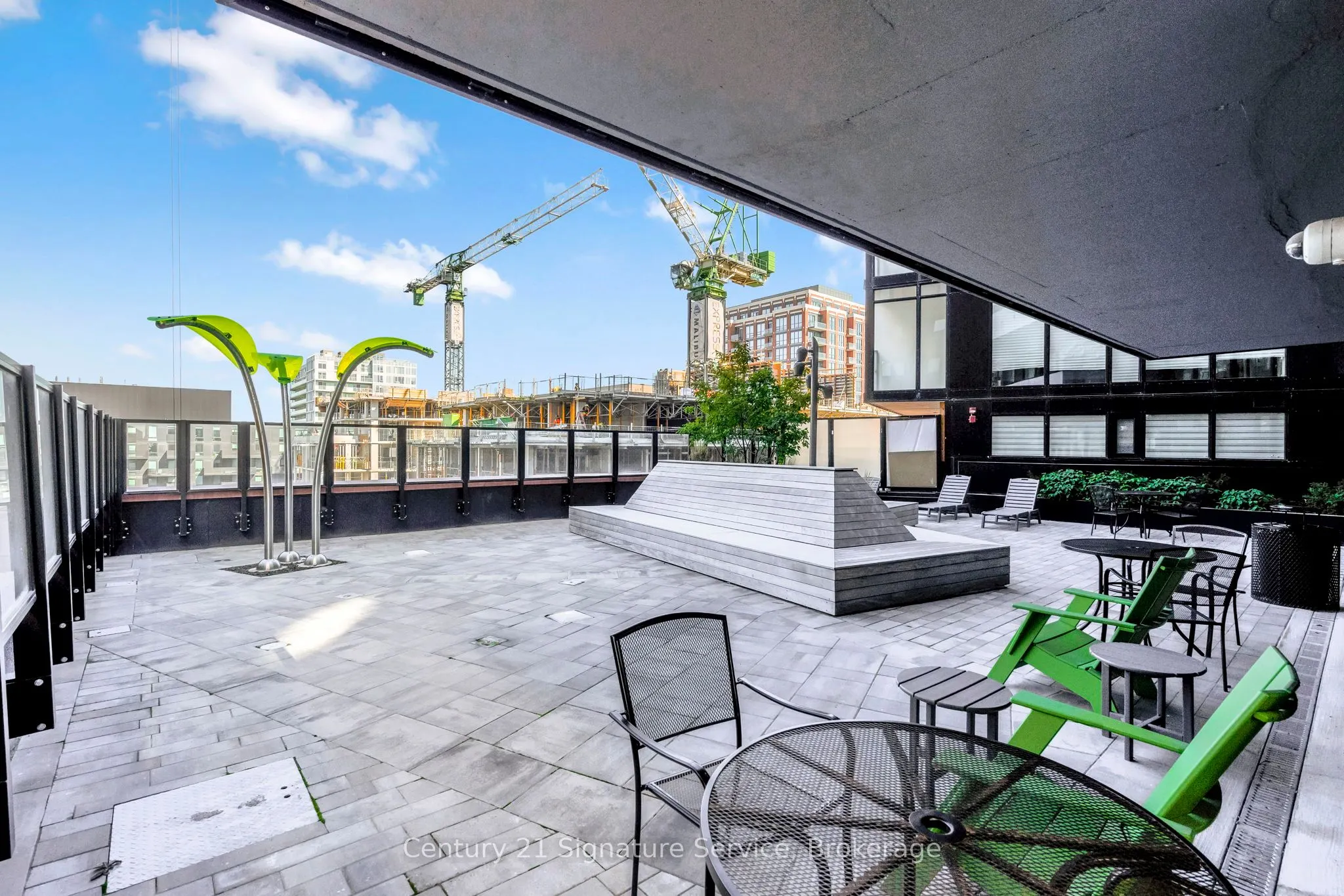 8 Tippett Road, #803