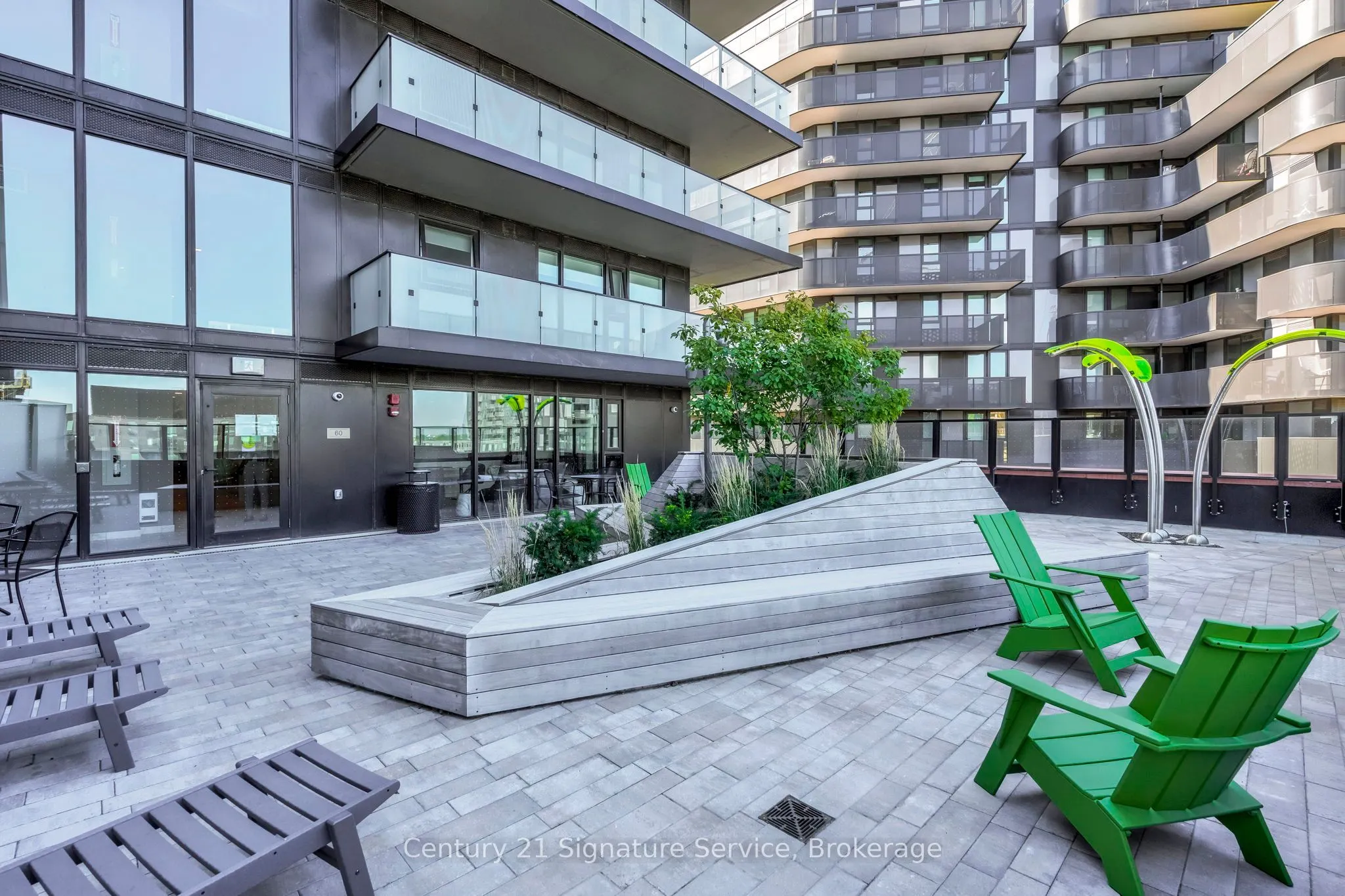 8 Tippett Road, #803