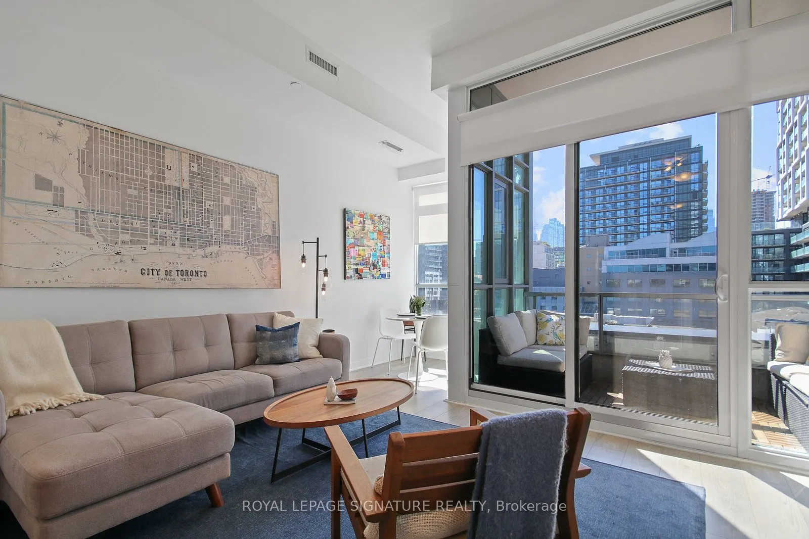 120 Parliament Street, #523