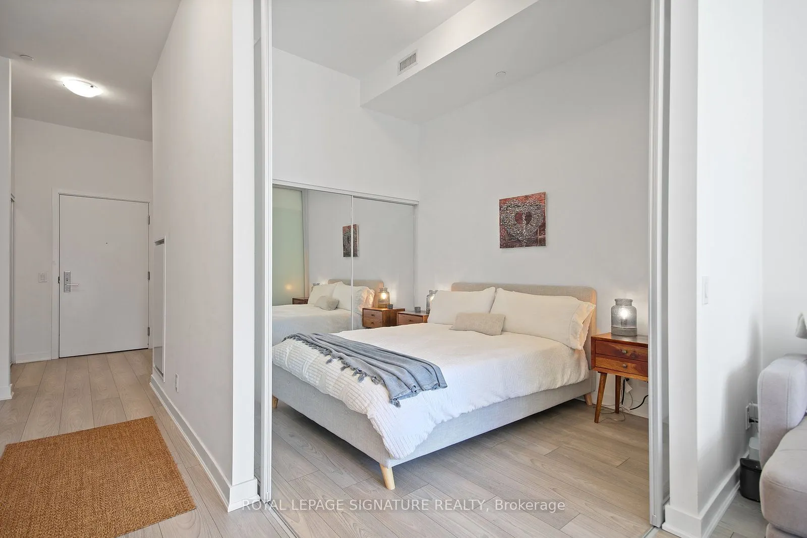 120 Parliament Street, #523
