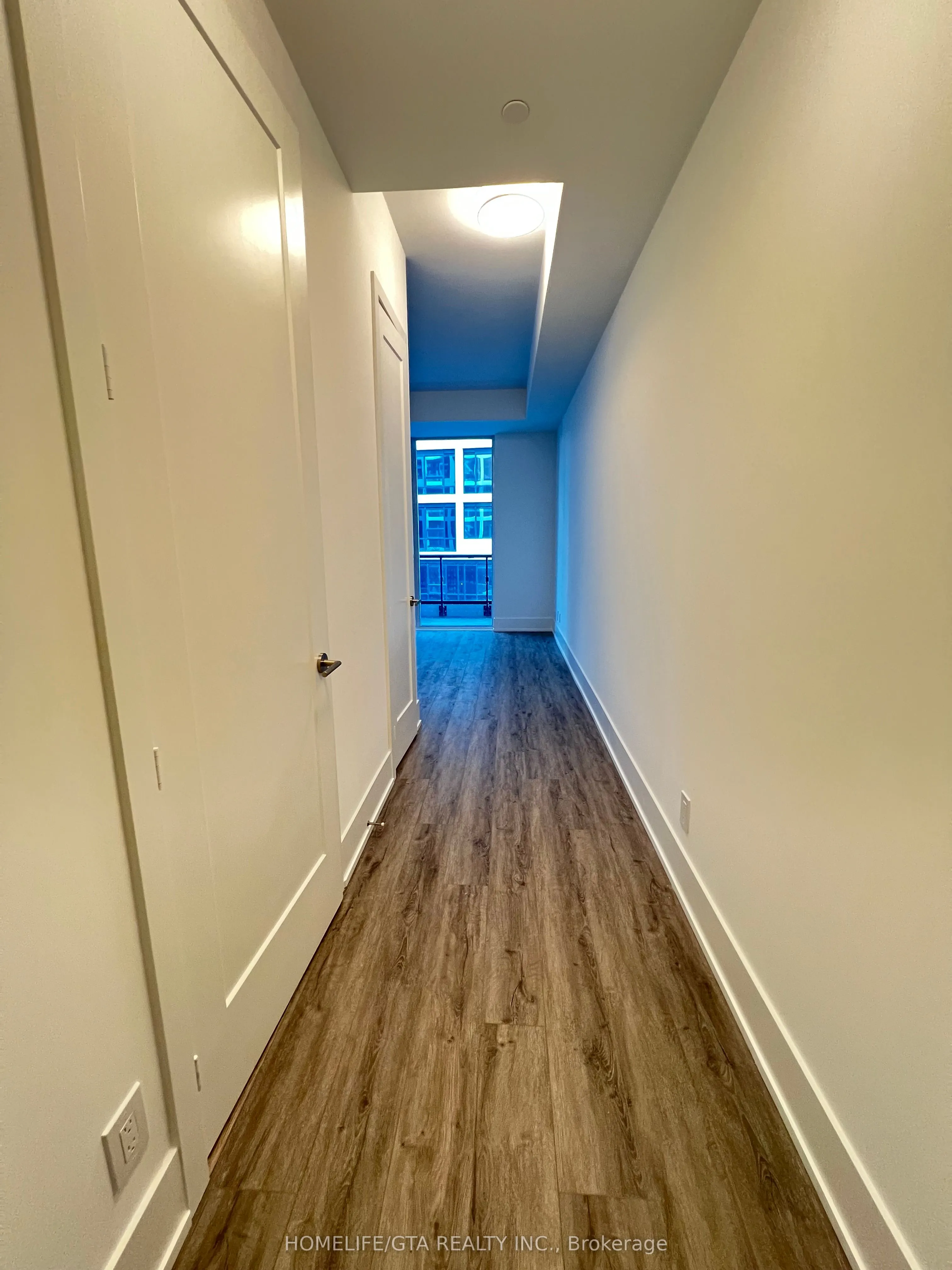 115 Denison Avenue, #401