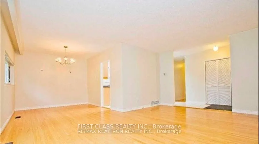 16 Trailside Drive