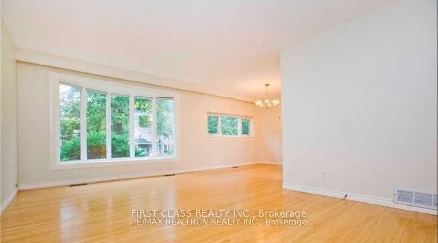 16 Trailside Drive