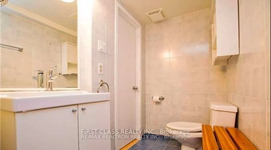 16 Trailside Drive