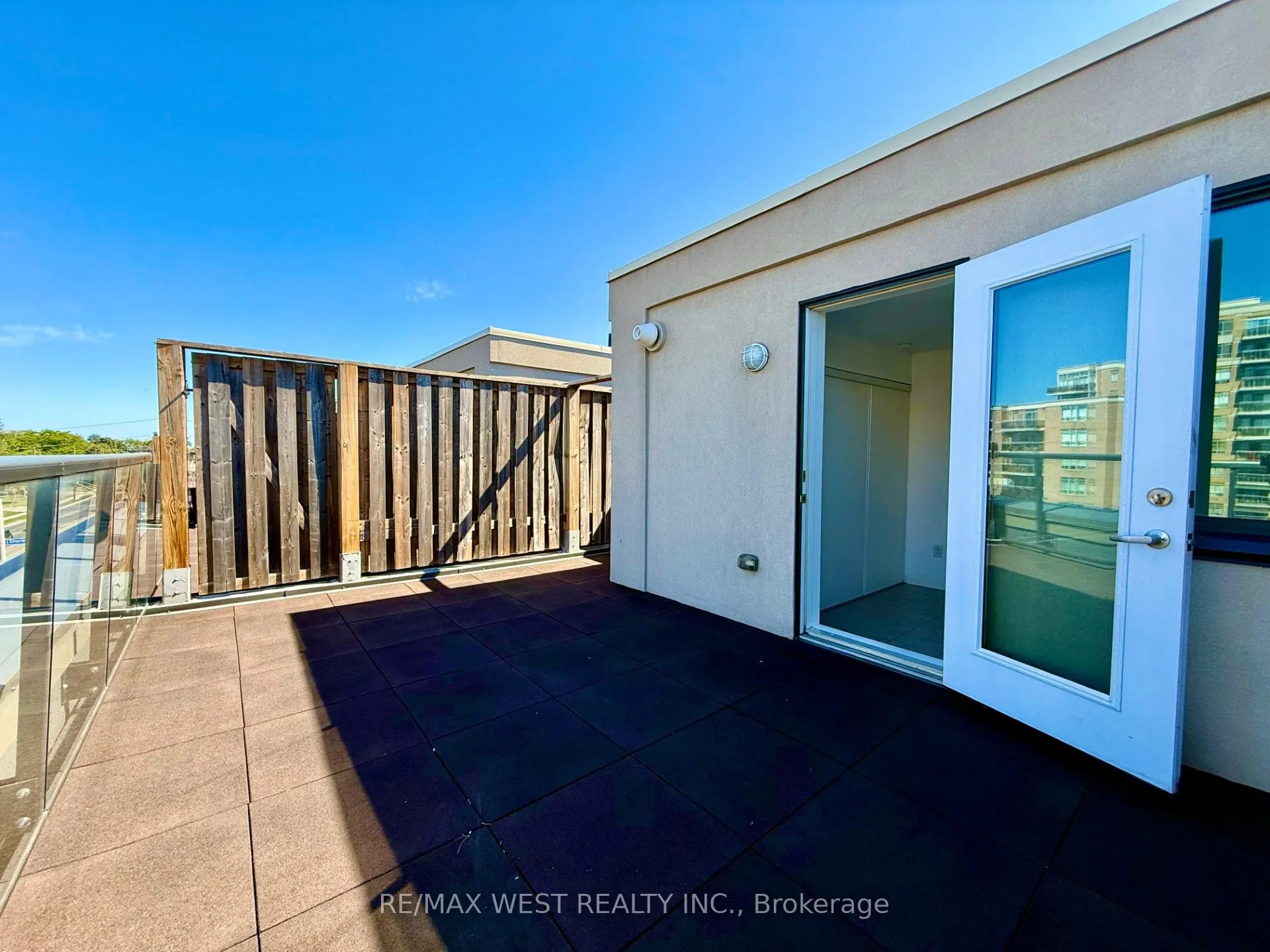 639 Lawrence Avenue W, #310