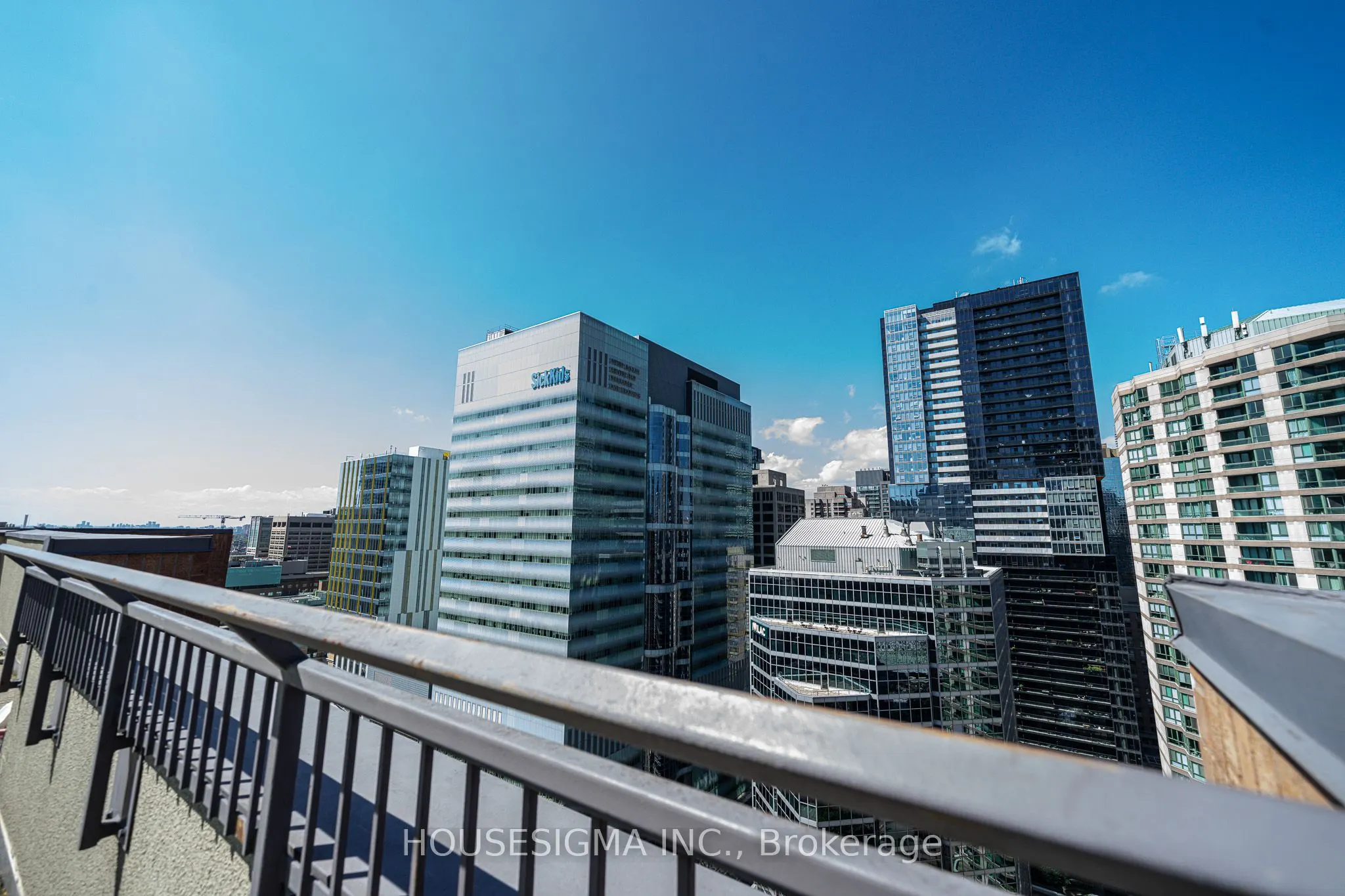 633 Bay Street, #1612