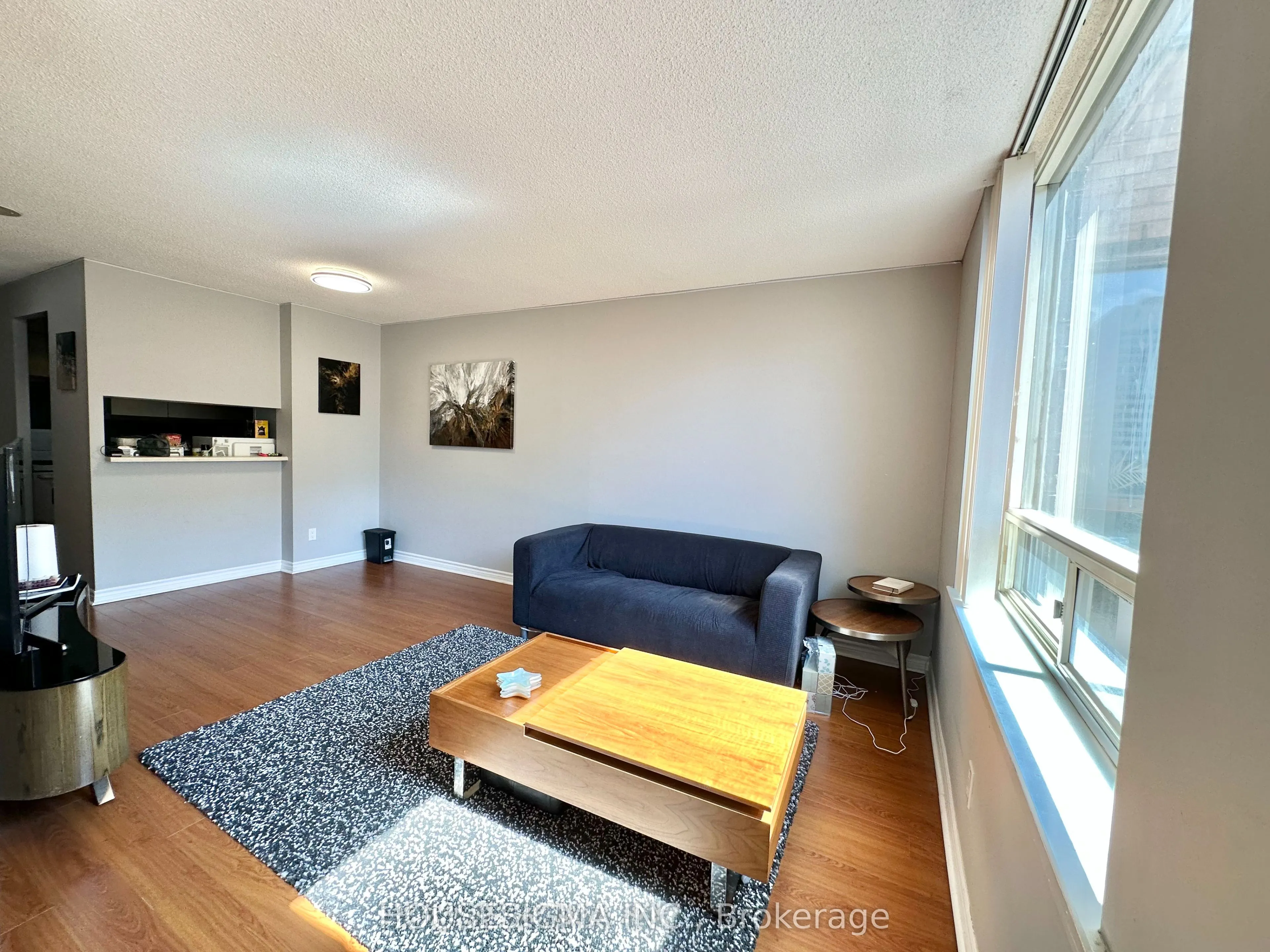 633 Bay Street, #1612