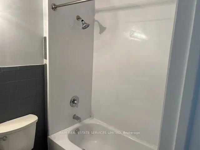 564 Queen Street W, ##1 Front