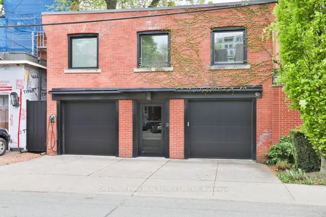 18 Chestnut Park Road