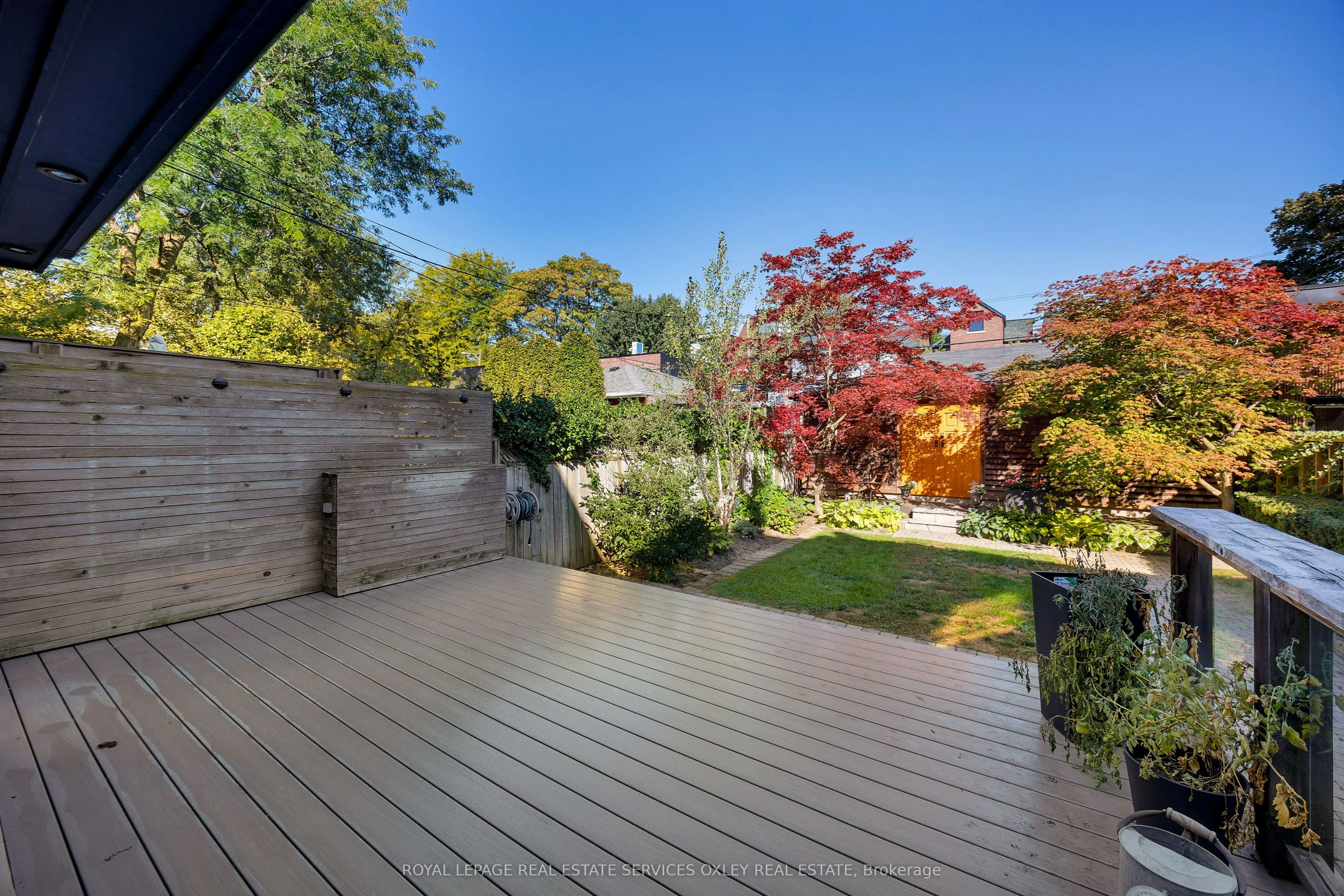 134 Roxborough Street W