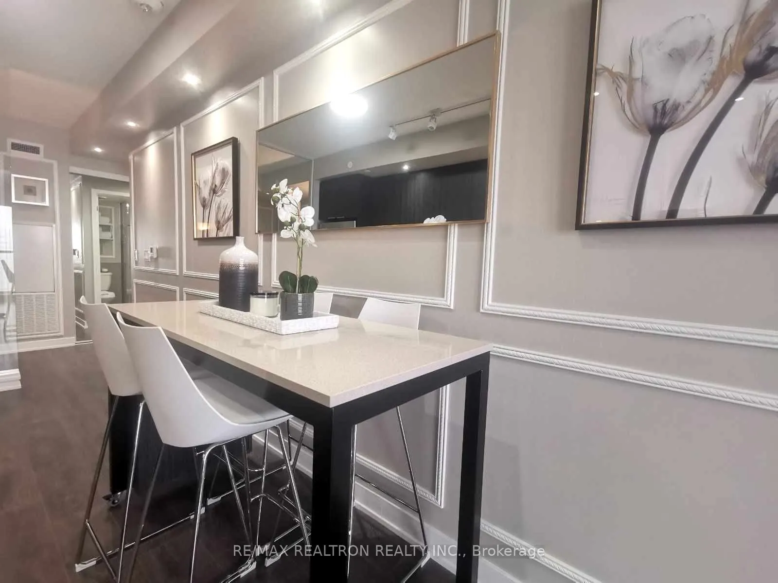 6 Sonic Way, #N1505