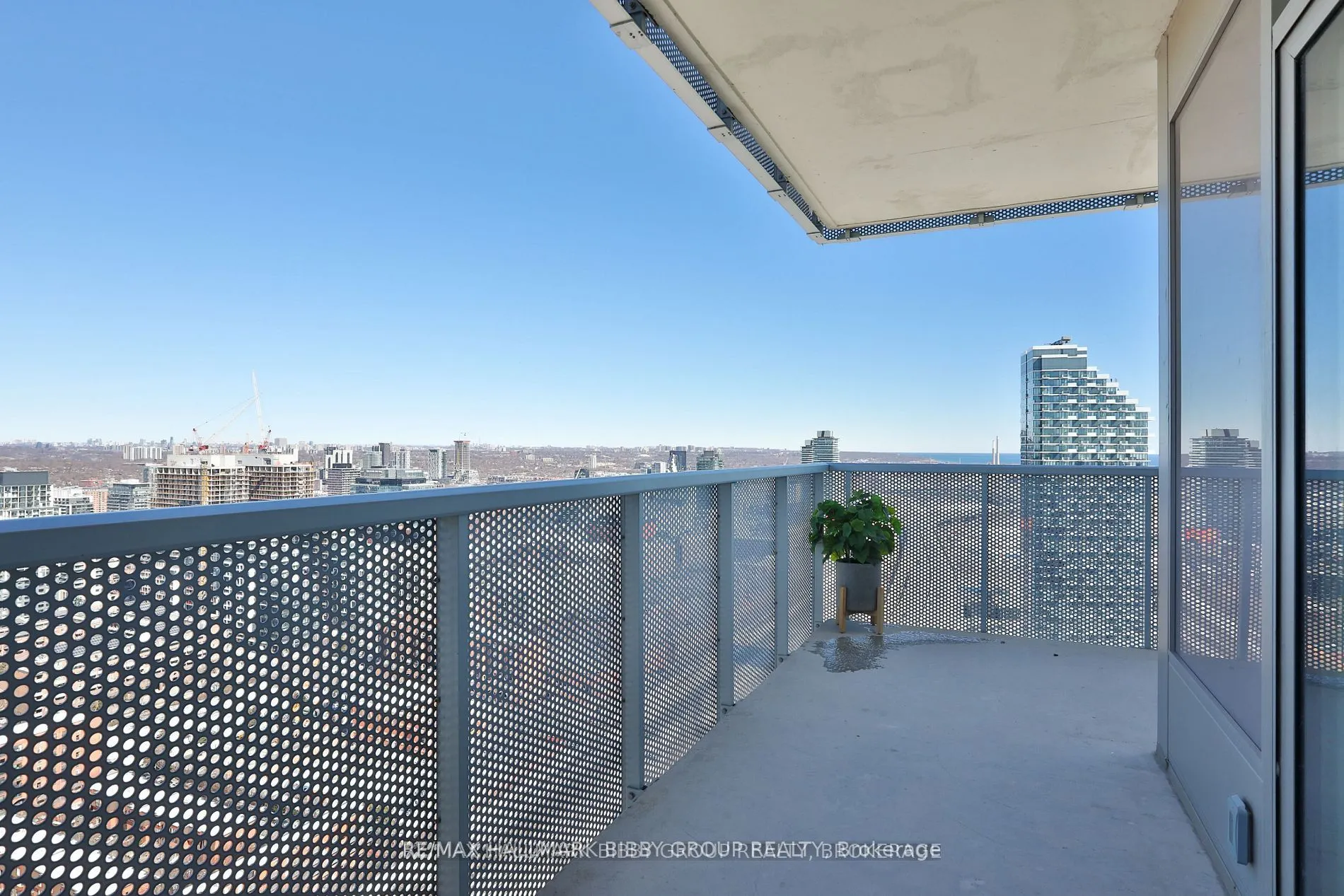 20 Richardson Street, #3410