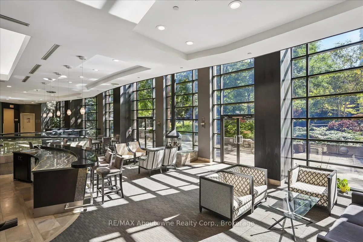 33 Sheppard Avenue E, #2411